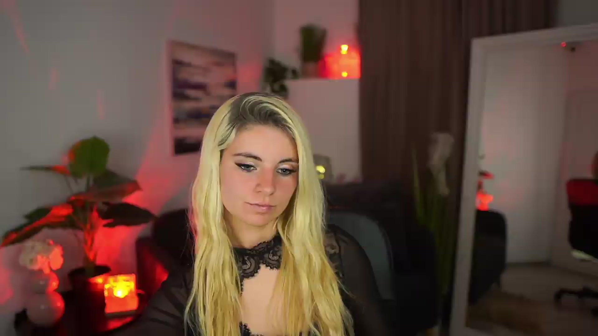 Gallery image thumbnail from Jetpearl74's myfreecams stream on, 05/07/2026, 18:50 image 14 of 20