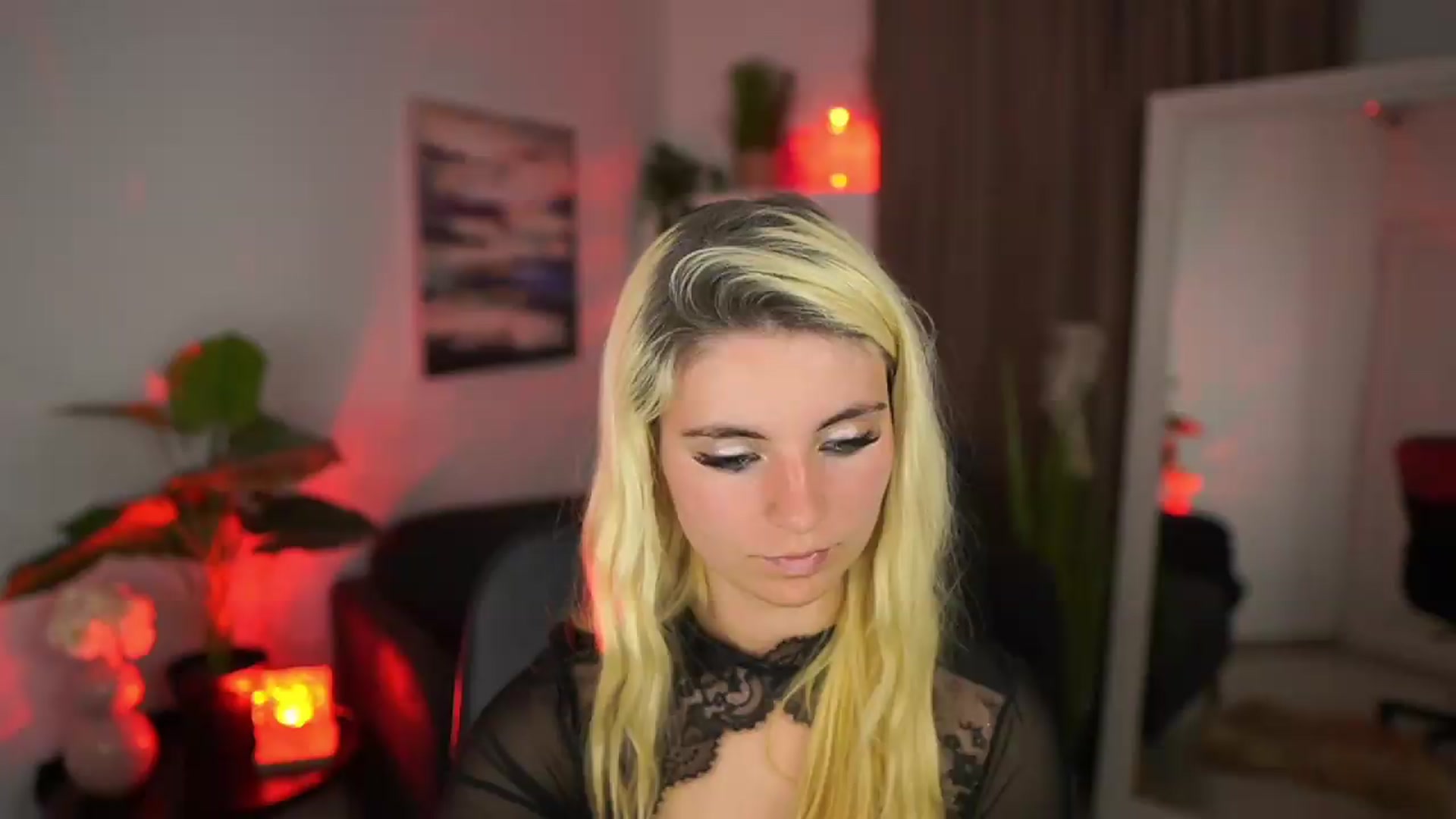 Gallery image thumbnail from Jetpearl74's myfreecams stream on, 05/07/2026, 21:37 image 5 of 20
