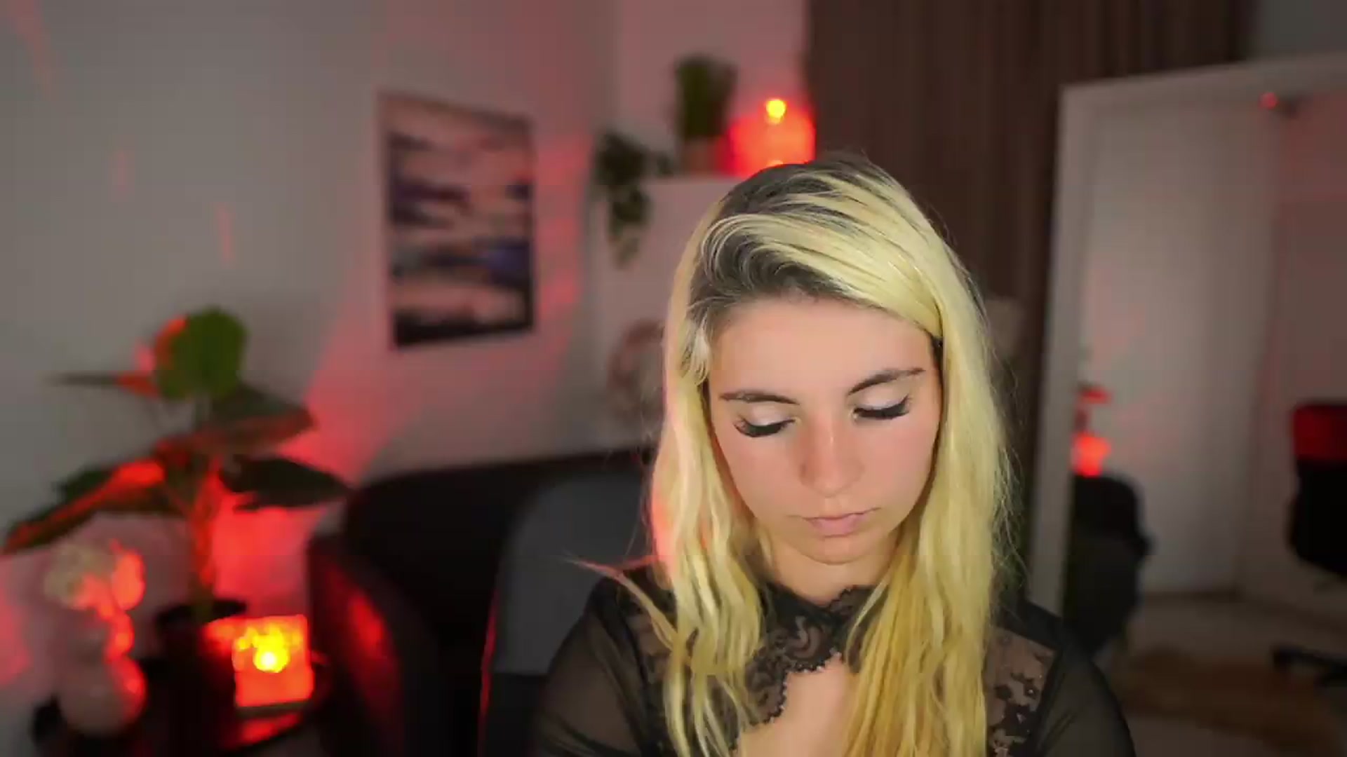 Gallery image thumbnail from Jetpearl74's myfreecams stream on, 05/07/2026, 21:37 image 3 of 20