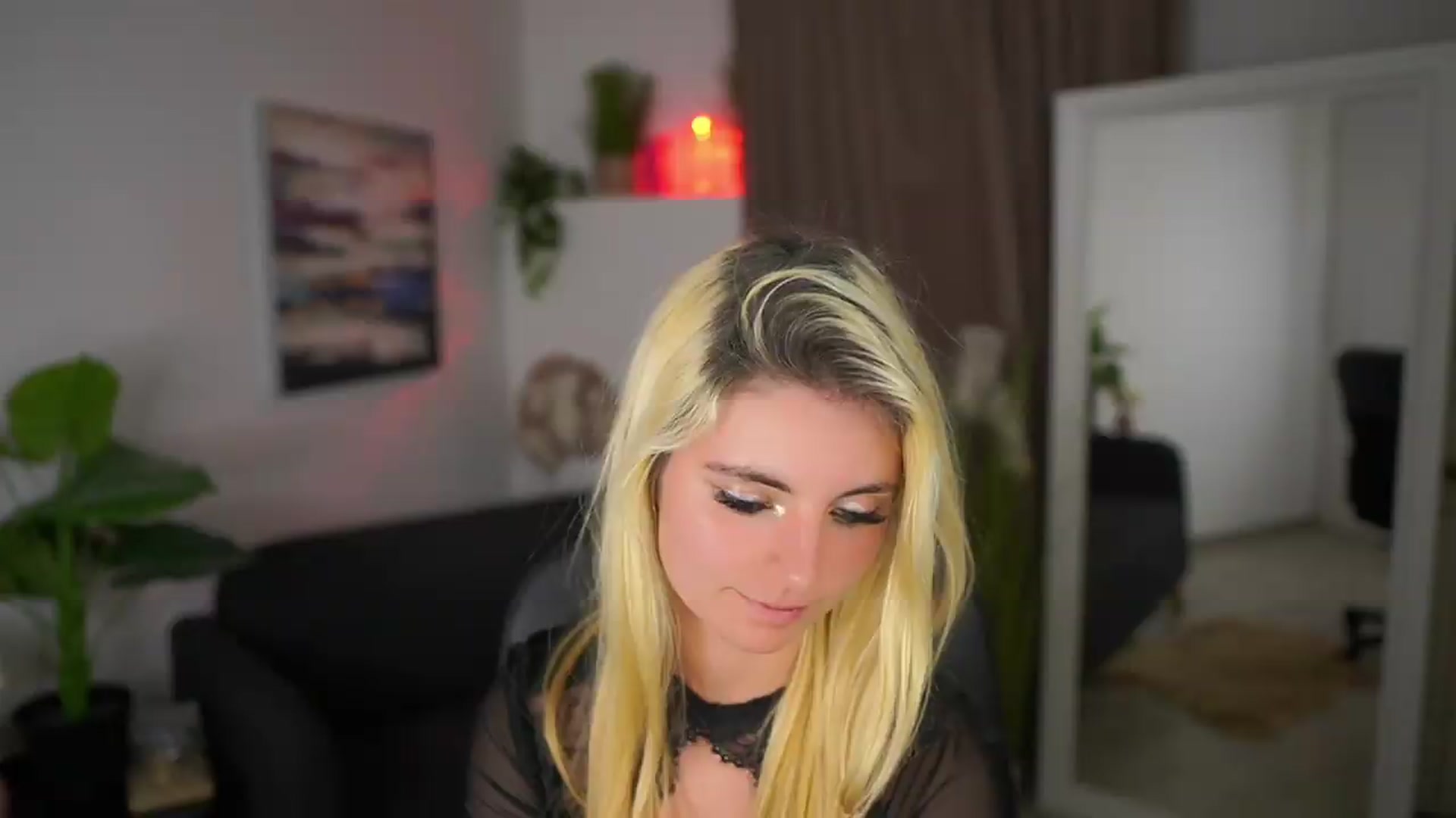 Gallery image thumbnail from Jetpearl74's myfreecams stream on, 05/10/2026, 21:37 image 7 of 20