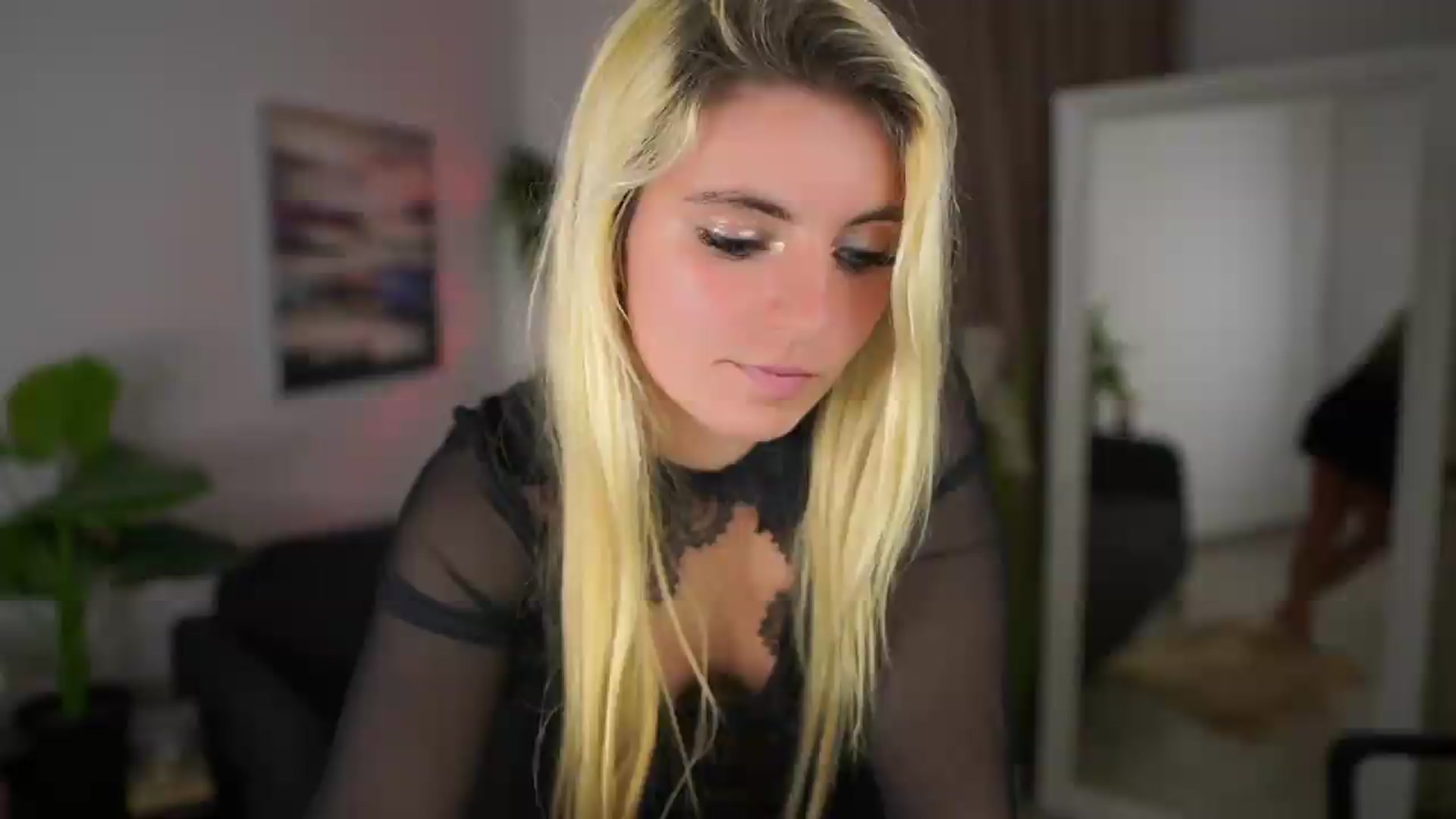 Gallery image thumbnail from Jetpearl74's myfreecams stream on, 05/10/2026, 21:37 image 12 of 20