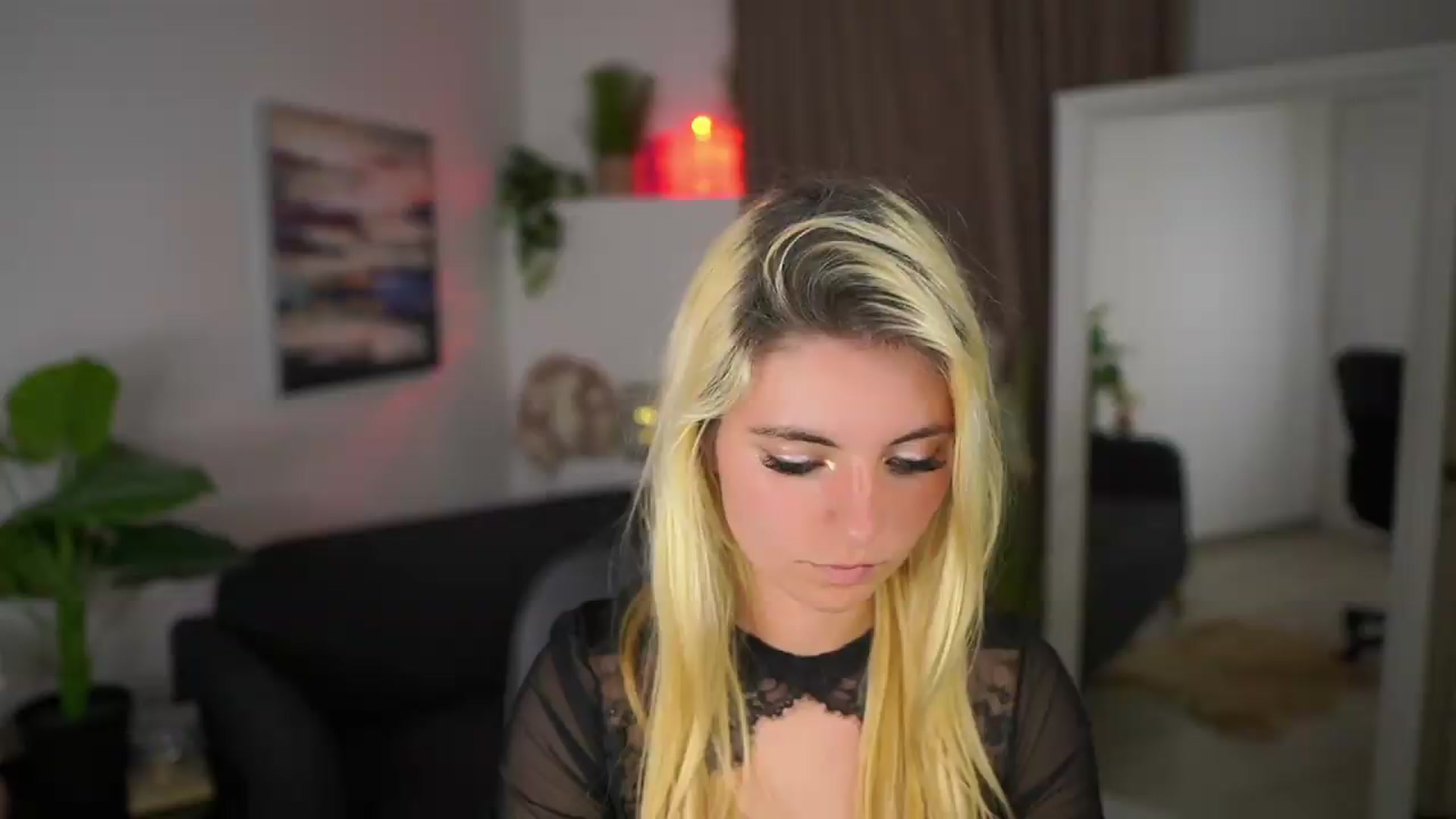 Gallery image thumbnail from Jetpearl74's myfreecams stream on, 05/10/2026, 21:37 image 5 of 20
