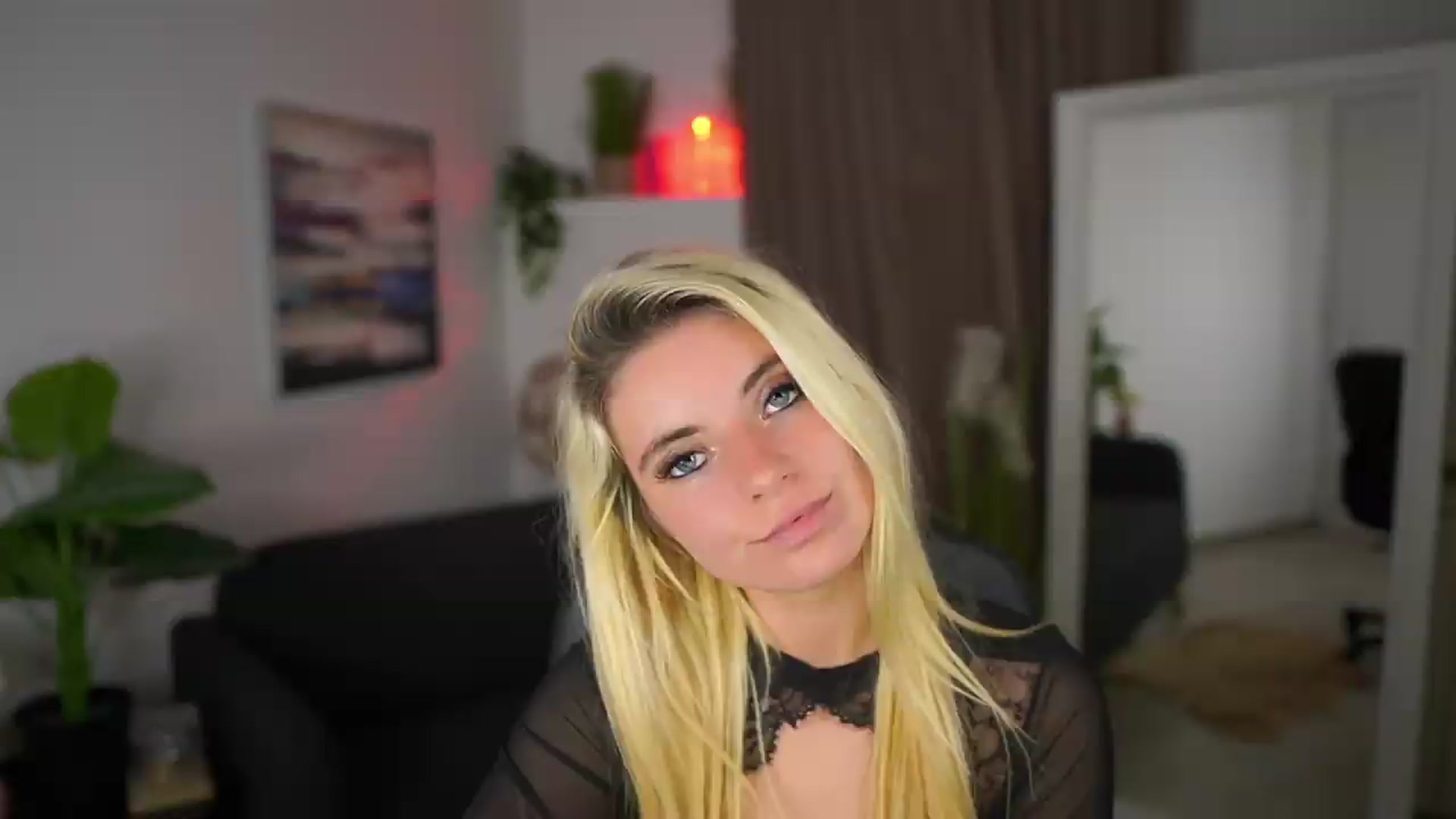 Gallery image thumbnail from Jetpearl74's myfreecams stream on, 05/10/2026, 21:37 image 4 of 20