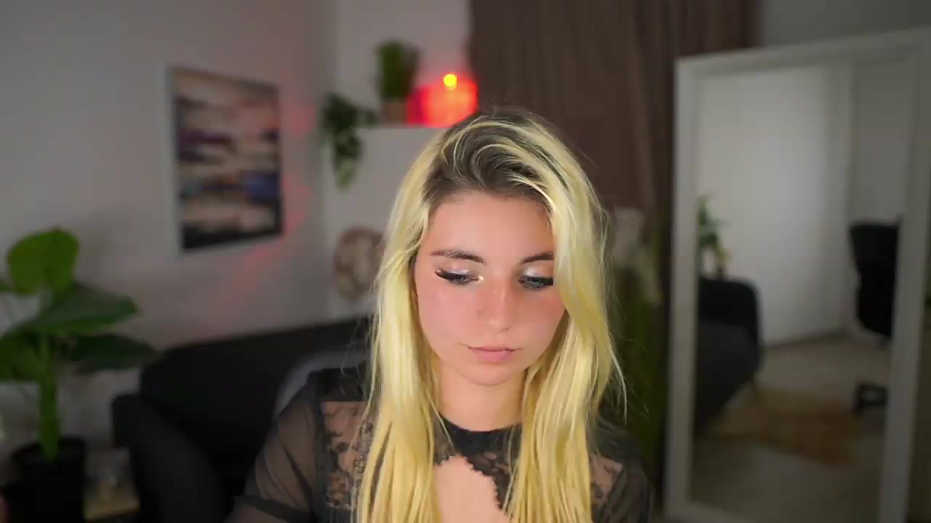 Gallery image thumbnail from Jetpearl74's myfreecams stream on, 05/10/2026, 23:32 image 15 of 20