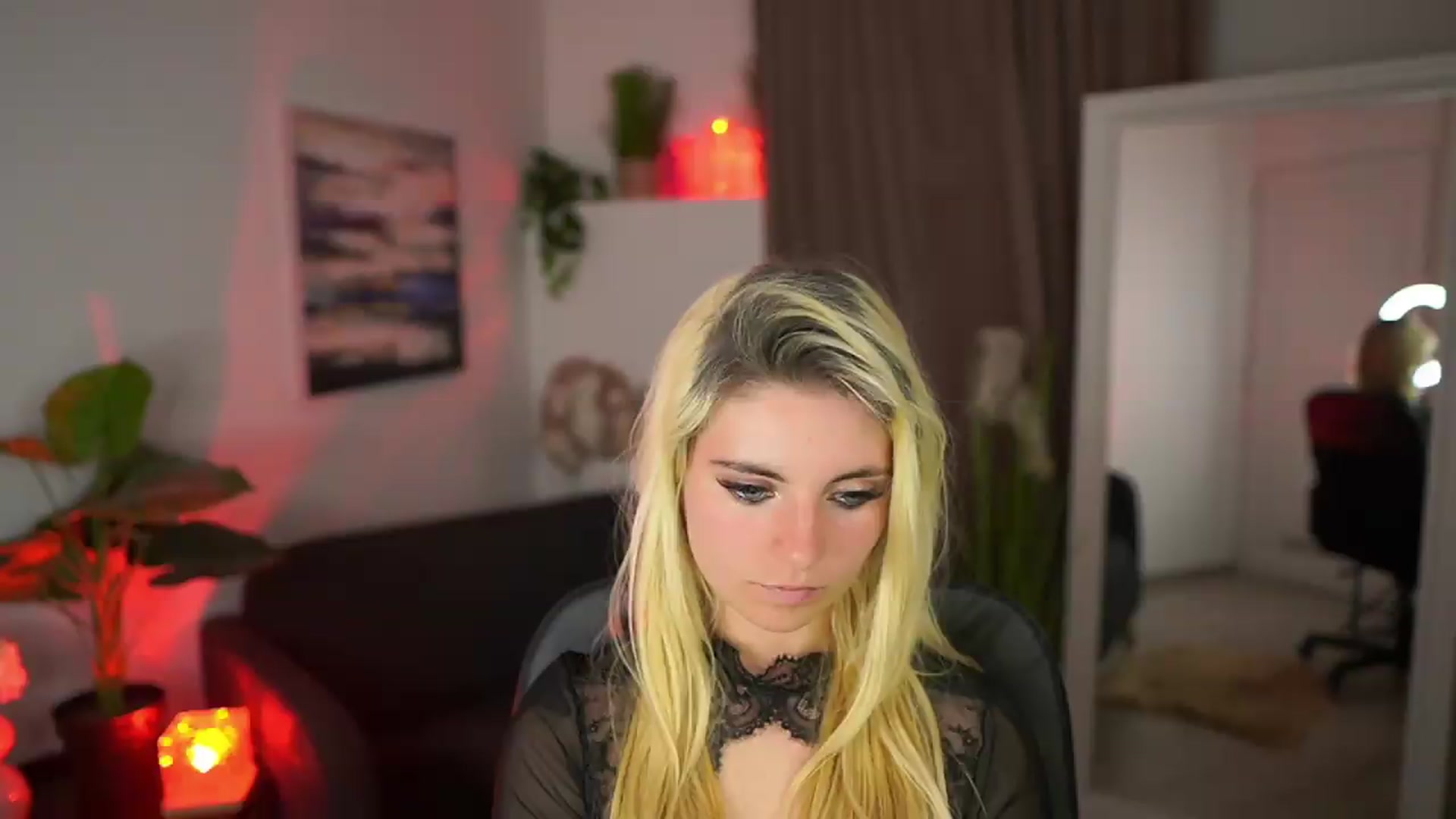 Gallery image thumbnail from Jetpearl74's myfreecams stream on, 05/13/2026, 22:46 image 5 of 20