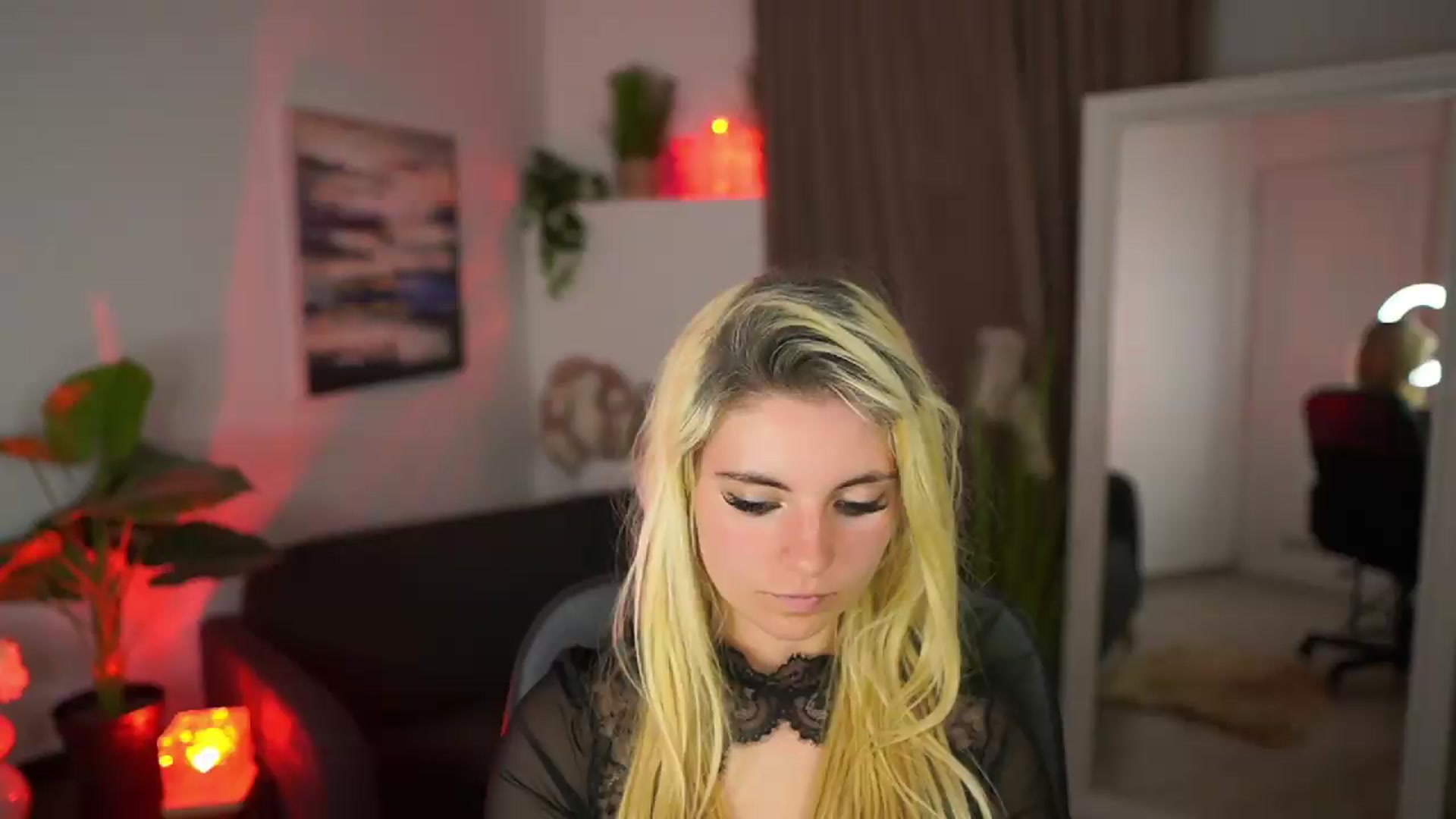 Gallery image thumbnail from Jetpearl74's myfreecams stream on, 05/13/2026, 22:46 image 7 of 20