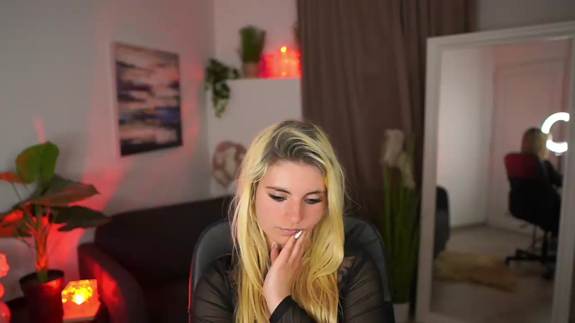 Gallery image thumbnail from Jetpearl74's myfreecams stream on, 05/13/2026, 23:27 image 6 of 20