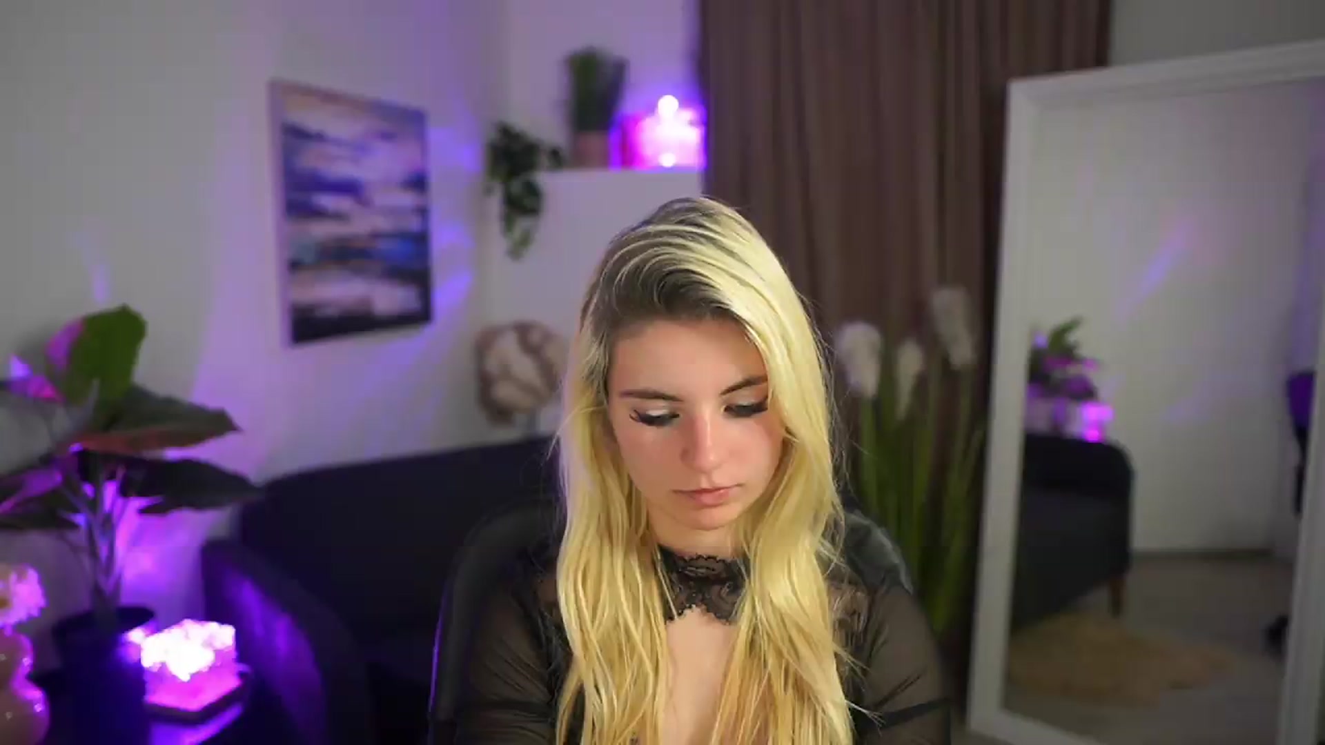 Gallery image thumbnail from Jetpearl74's myfreecams stream on, 05/24/2026, 20:59 image 17 of 20
