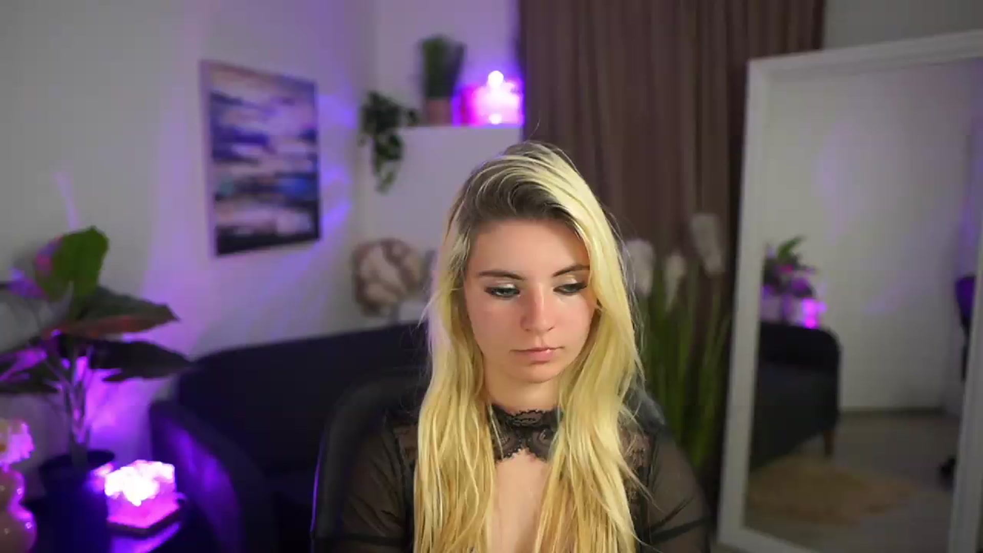 Gallery image thumbnail from Jetpearl74's myfreecams stream on, 05/24/2026, 20:59 image 16 of 20