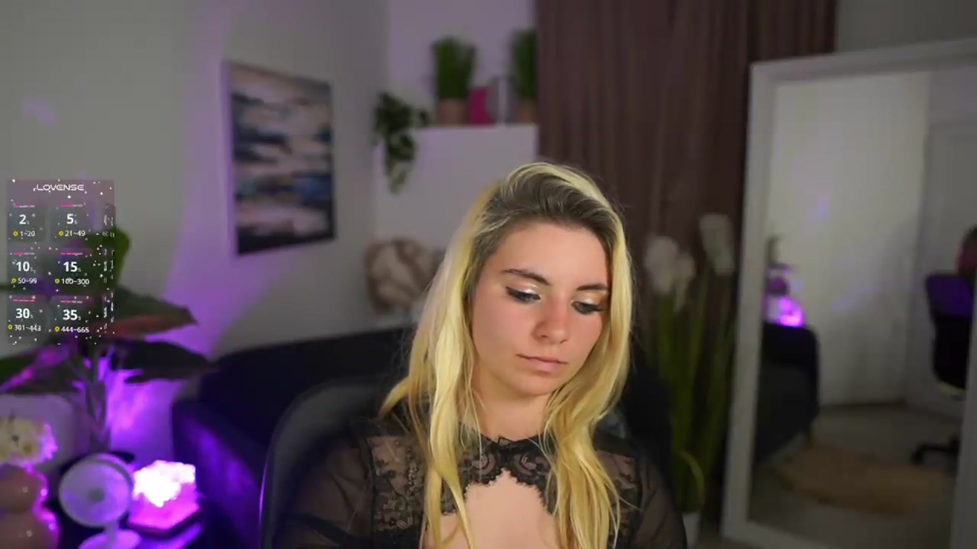 Gallery image thumbnail from Jetpearl74's myfreecams stream on, 05/27/2026, 23:49 image 15 of 20
