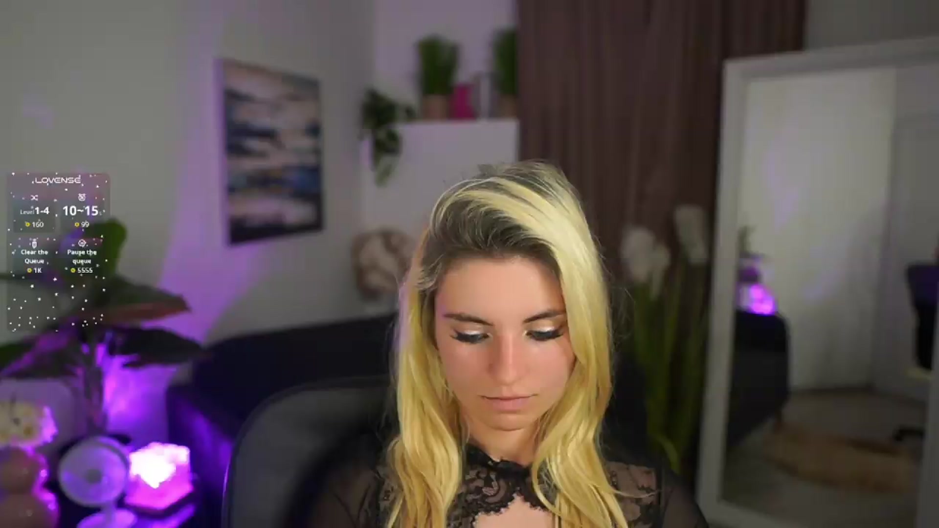 Gallery image thumbnail from Jetpearl74's myfreecams stream on, 05/28/2026, 24:43 image 3 of 20