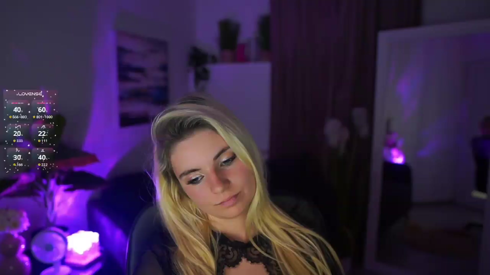 Gallery image thumbnail from Jetpearl74's myfreecams stream on, 05/28/2026, 24:43 image 5 of 20