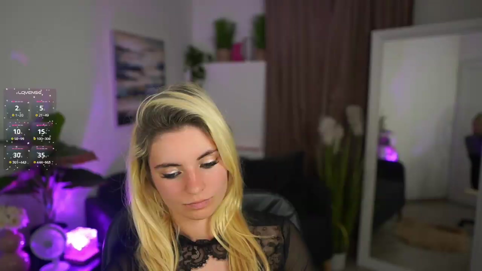 Gallery image thumbnail from Jetpearl74's myfreecams stream on, 05/28/2026, 24:43 image 2 of 20