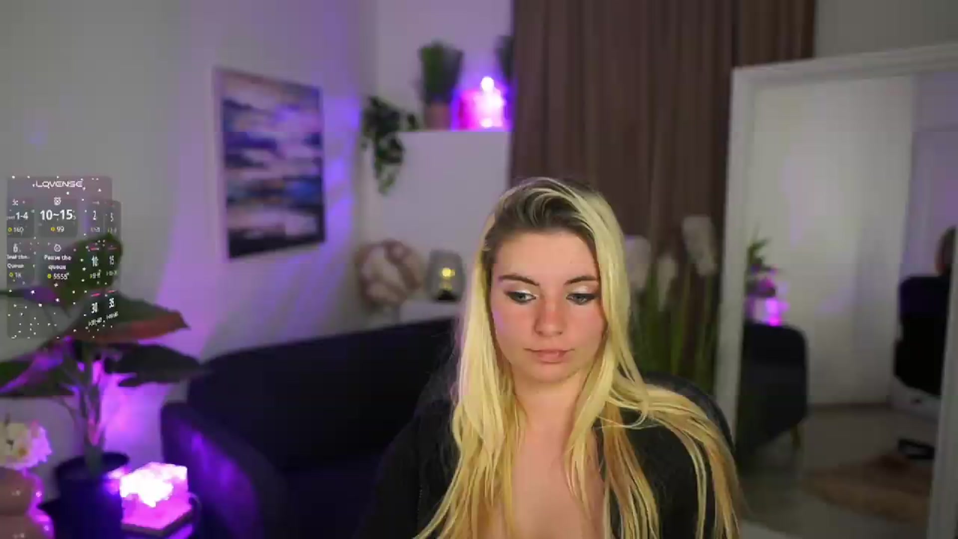 Gallery image thumbnail from Jetpearl74's myfreecams stream on, 05/29/2026, 21:45 image 16 of 20