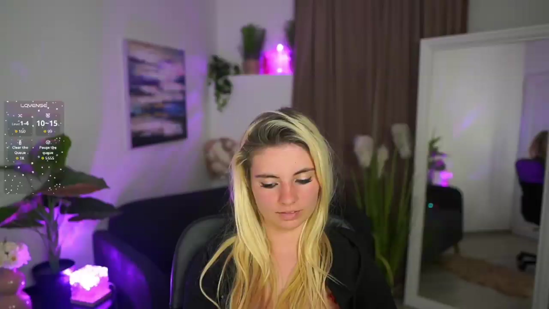 Gallery image thumbnail from Jetpearl74's myfreecams stream on, 05/30/2026, 24:00 image 8 of 20