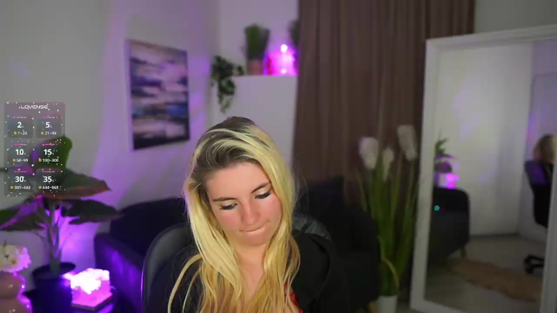Gallery image thumbnail from Jetpearl74's myfreecams stream on, 05/30/2026, 24:00 image 9 of 20