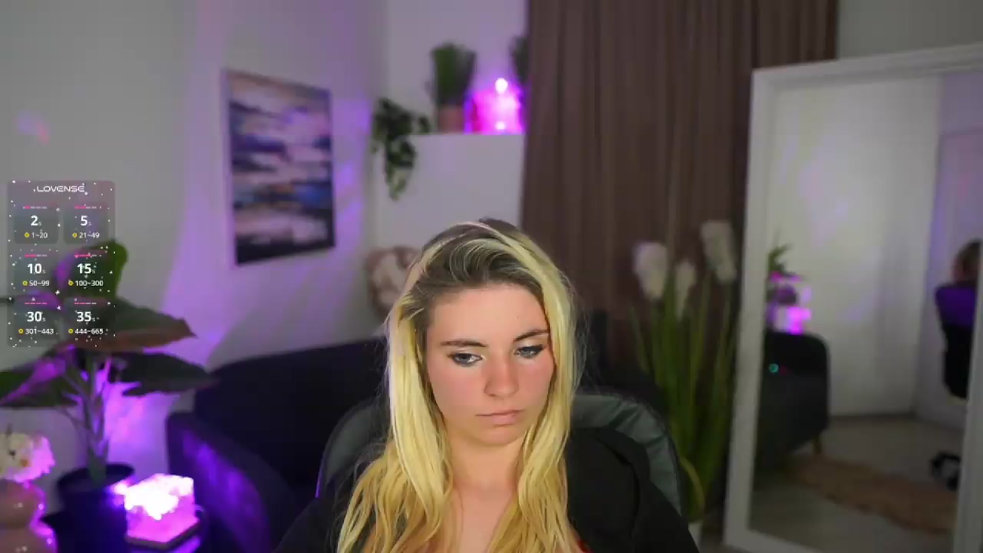 Gallery image thumbnail from Jetpearl74's myfreecams stream on, 05/30/2026, 24:00 image 2 of 20