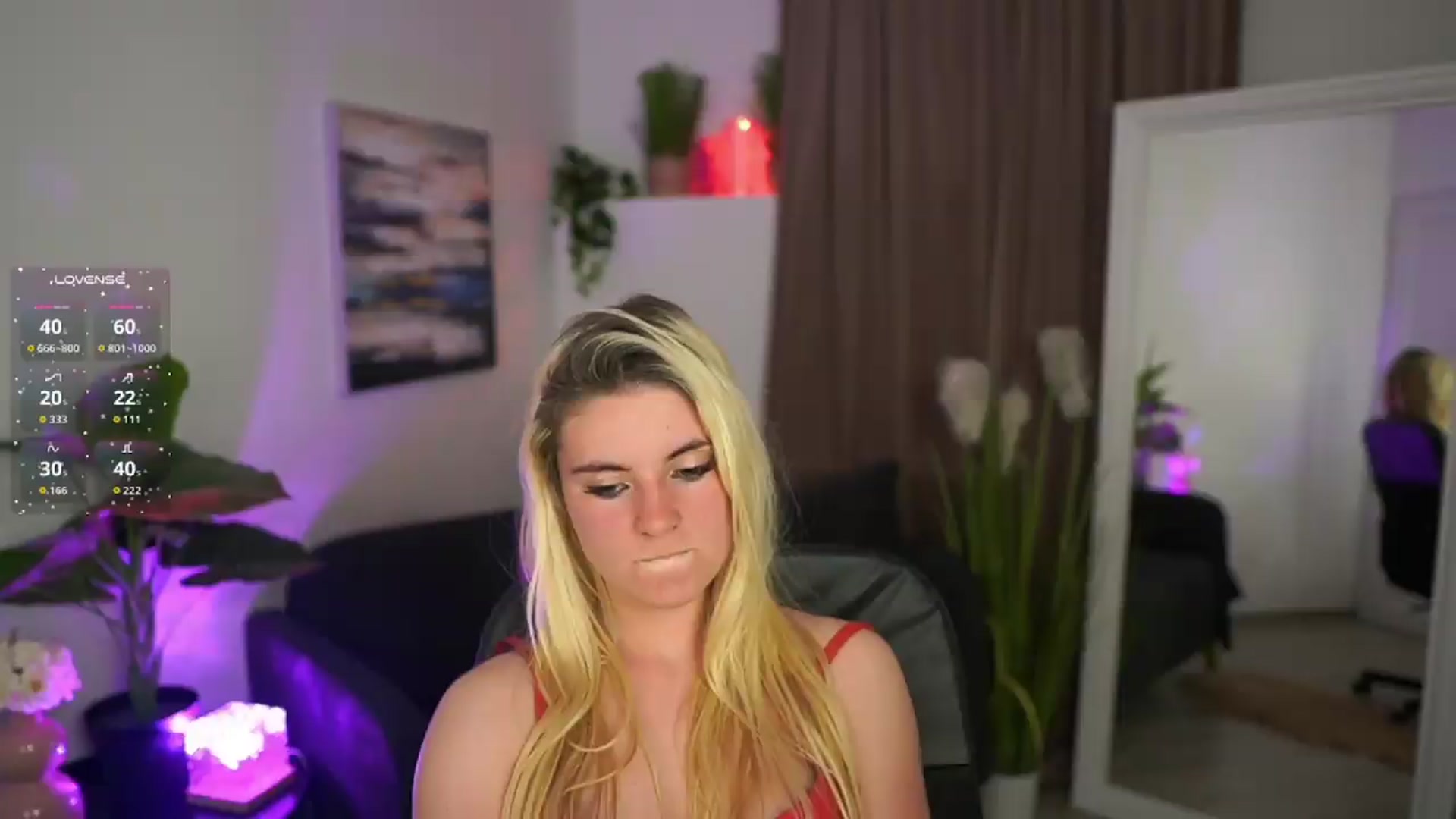 Gallery image thumbnail from Jetpearl74's myfreecams stream on, 05/30/2026, 24:24 image 17 of 20