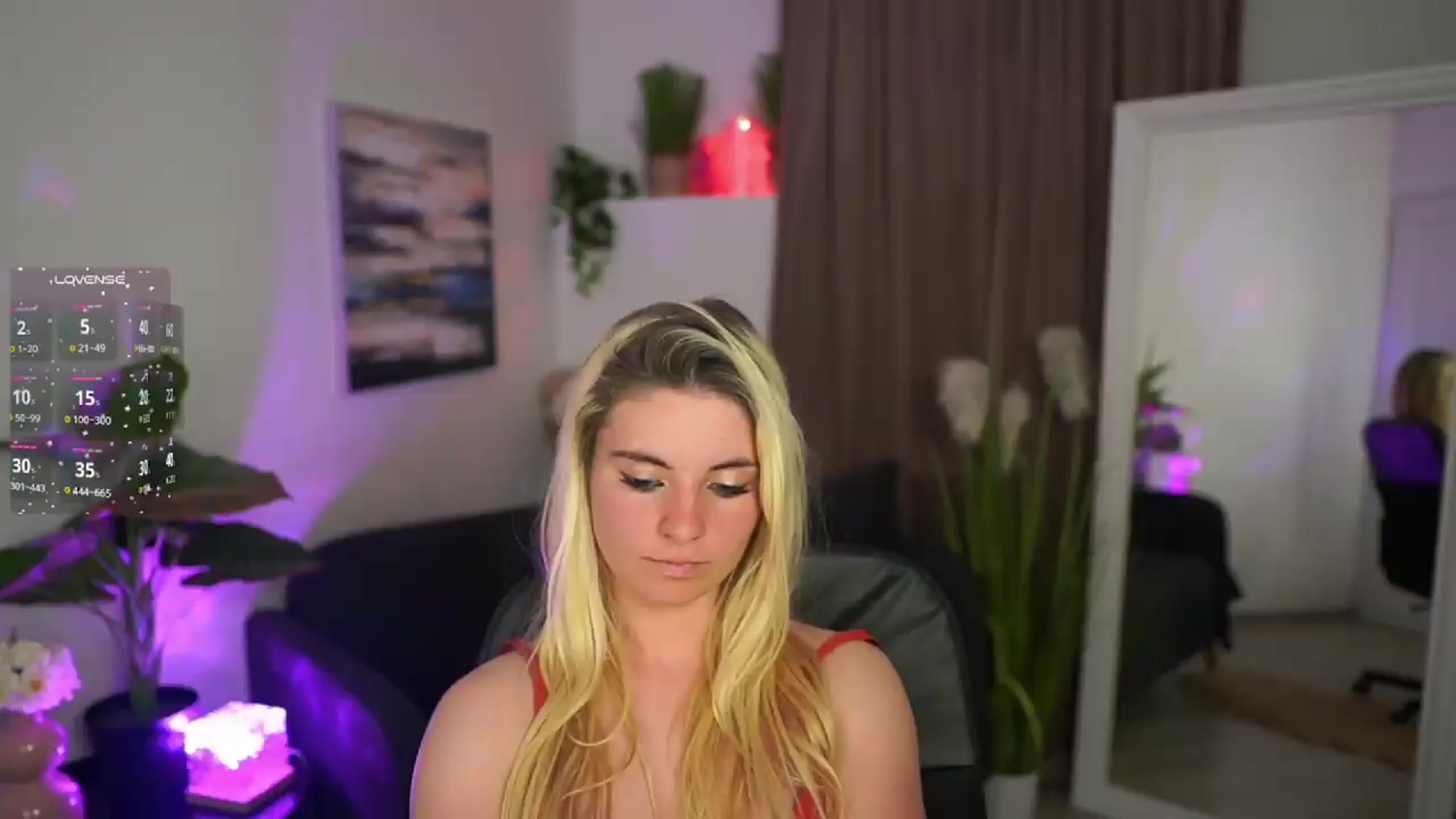Gallery image thumbnail from Jetpearl74's myfreecams stream on, 05/30/2026, 24:24 image 16 of 20