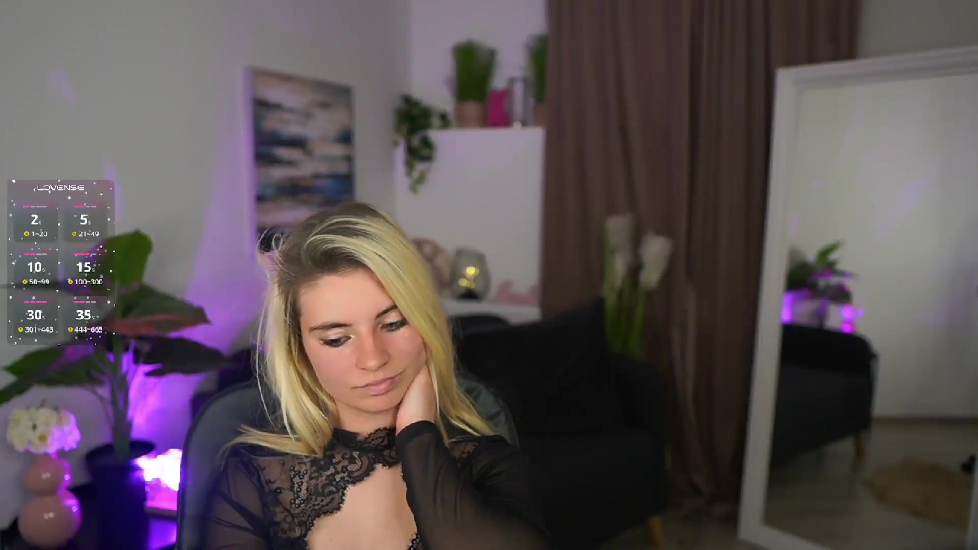 Gallery image thumbnail from Jetpearl74's myfreecams stream on, 06/05/2026, 21:43 image 15 of 20