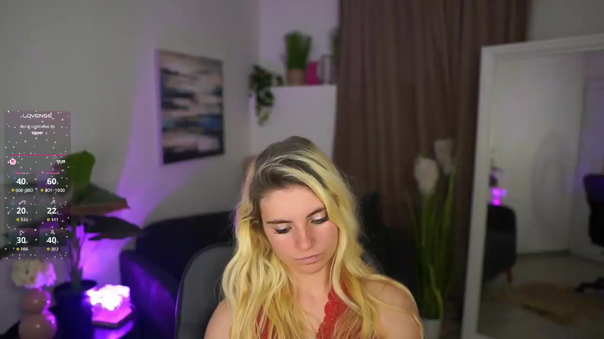 Gallery image thumbnail from Jetpearl74's myfreecams stream on, 06/08/2026, 24:00 image 3 of 20