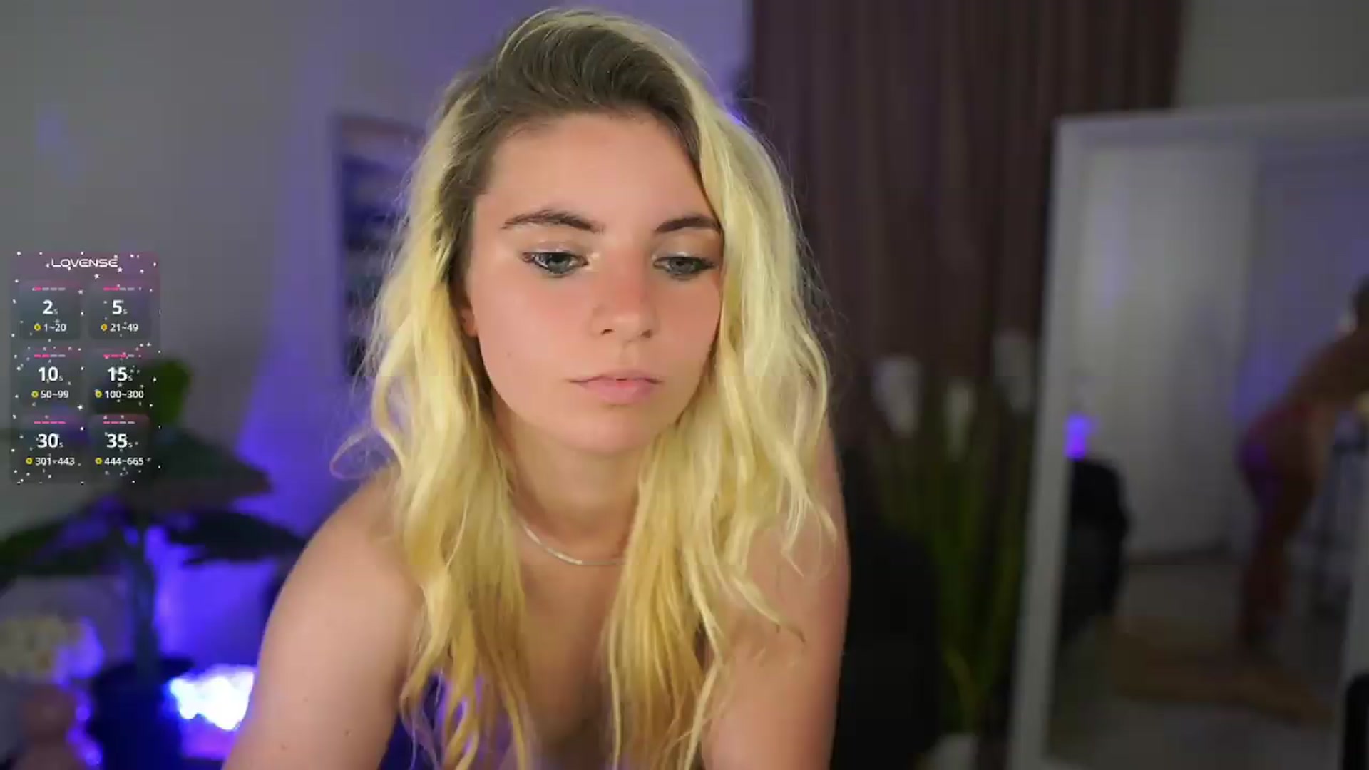 Gallery image thumbnail from Jetpearl74's myfreecams stream on, 06/08/2026, 22:49 image 13 of 20