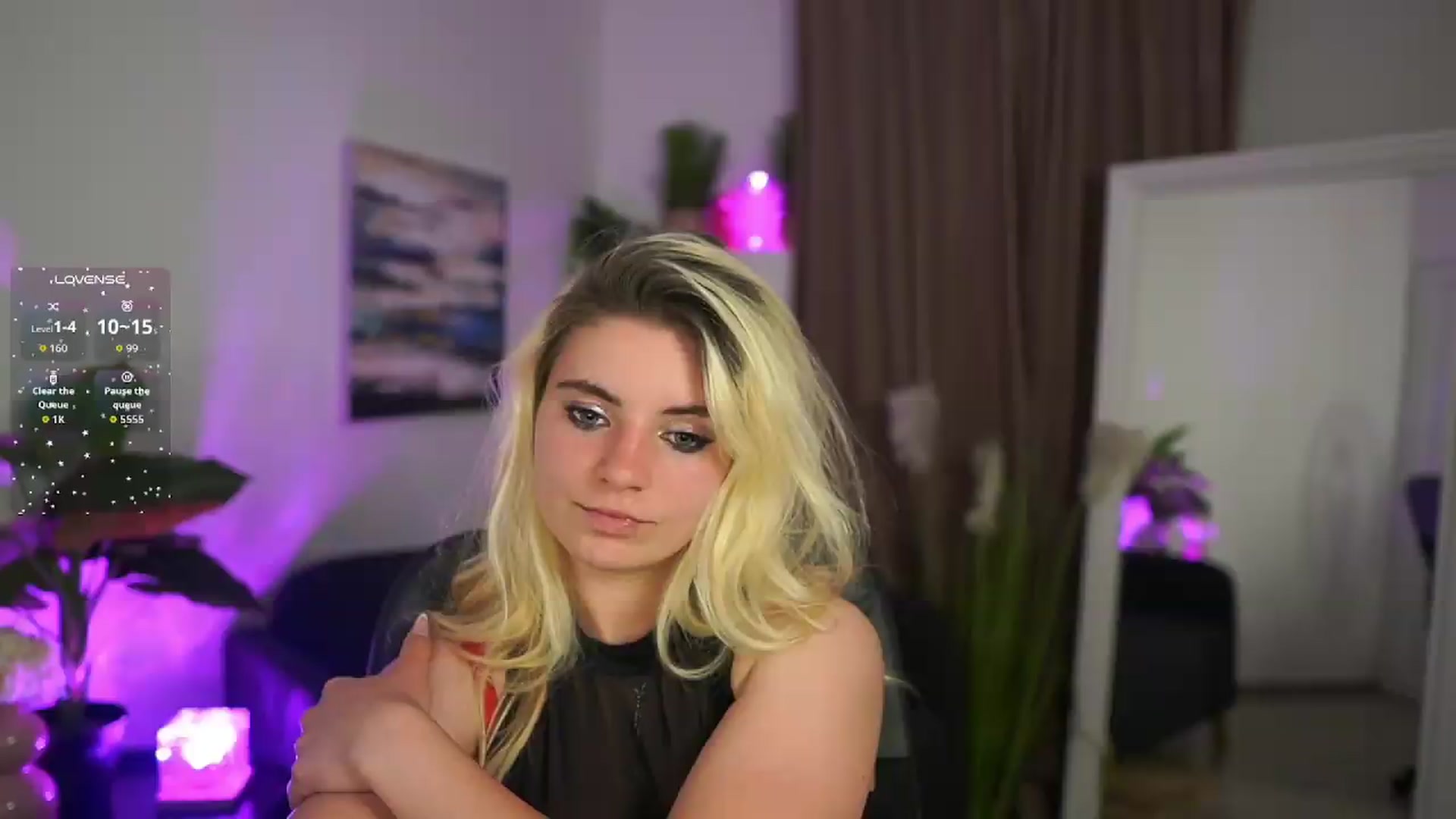 Gallery image thumbnail from Jetpearl74's myfreecams stream on, 06/18/2026, 19:24 image 1 of 20
