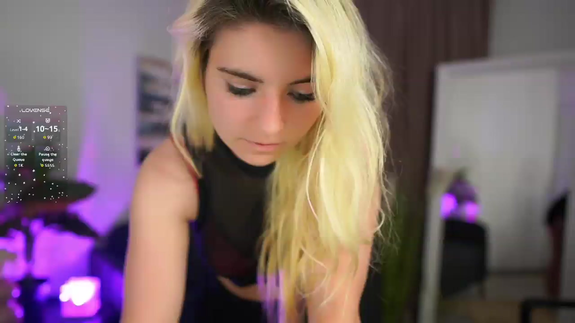 Gallery image thumbnail from Jetpearl74's myfreecams stream on, 06/18/2026, 21:20 image 4 of 20