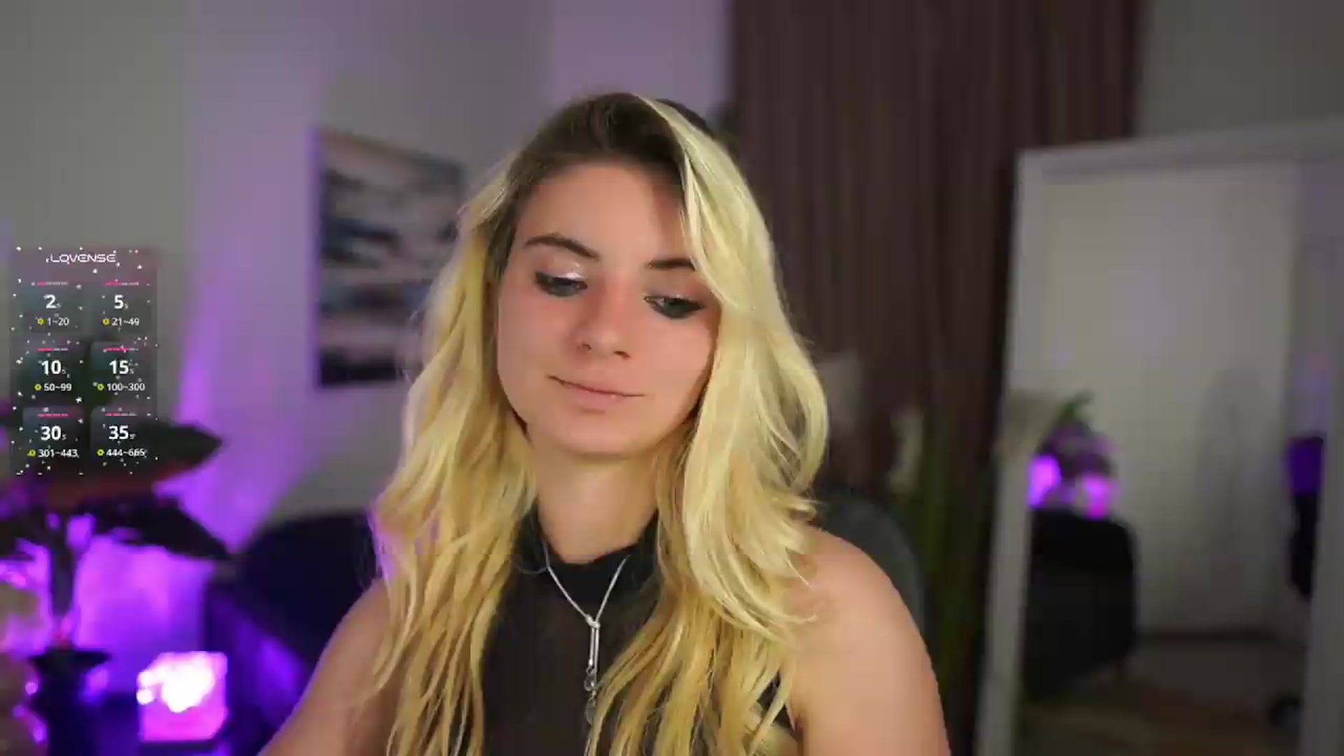 Gallery image thumbnail from Jetpearl74's myfreecams stream on, 06/18/2026, 22:12 image 5 of 20