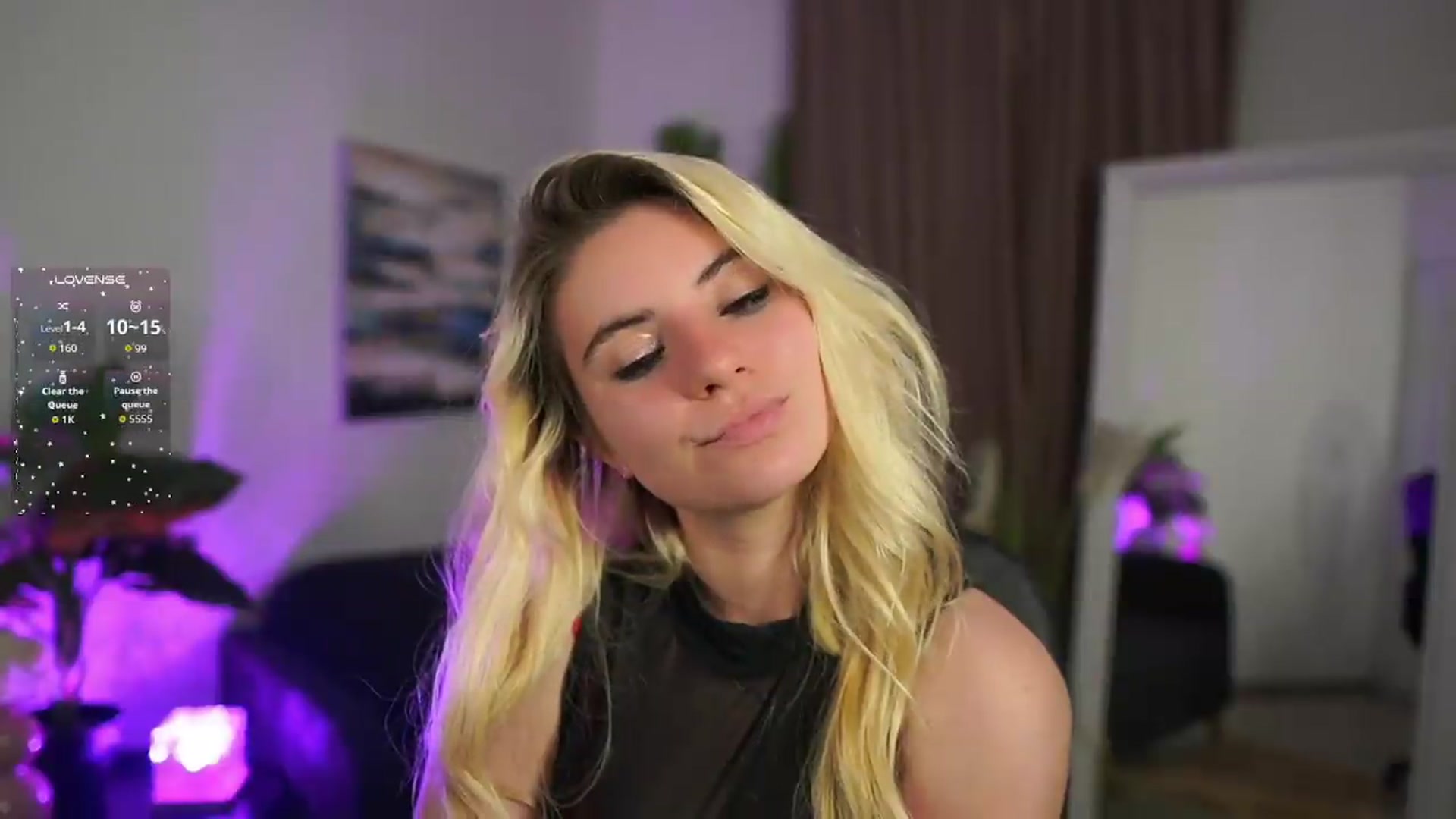 Gallery image thumbnail from Jetpearl74's myfreecams stream on, 06/18/2026, 22:36 image 18 of 20