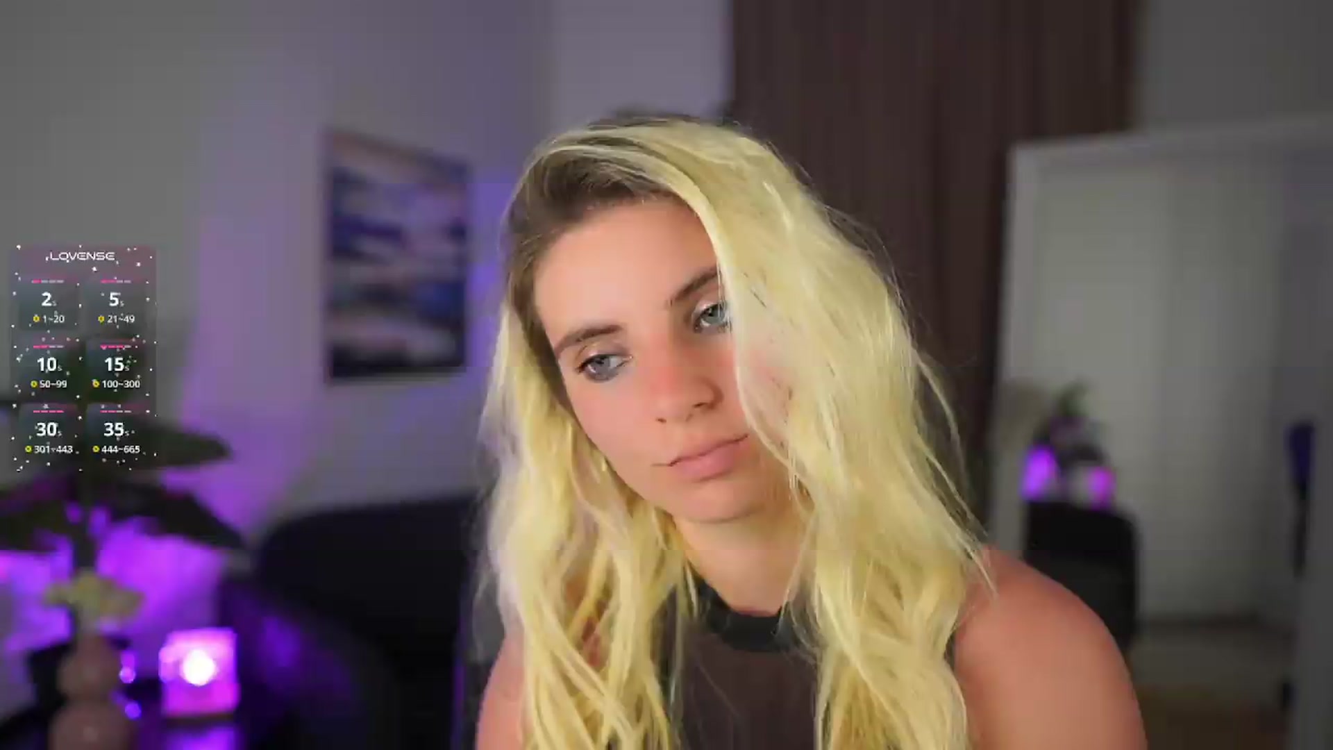 Gallery image thumbnail from Jetpearl74's myfreecams stream on, 06/25/2026, 21:31 image 8 of 20