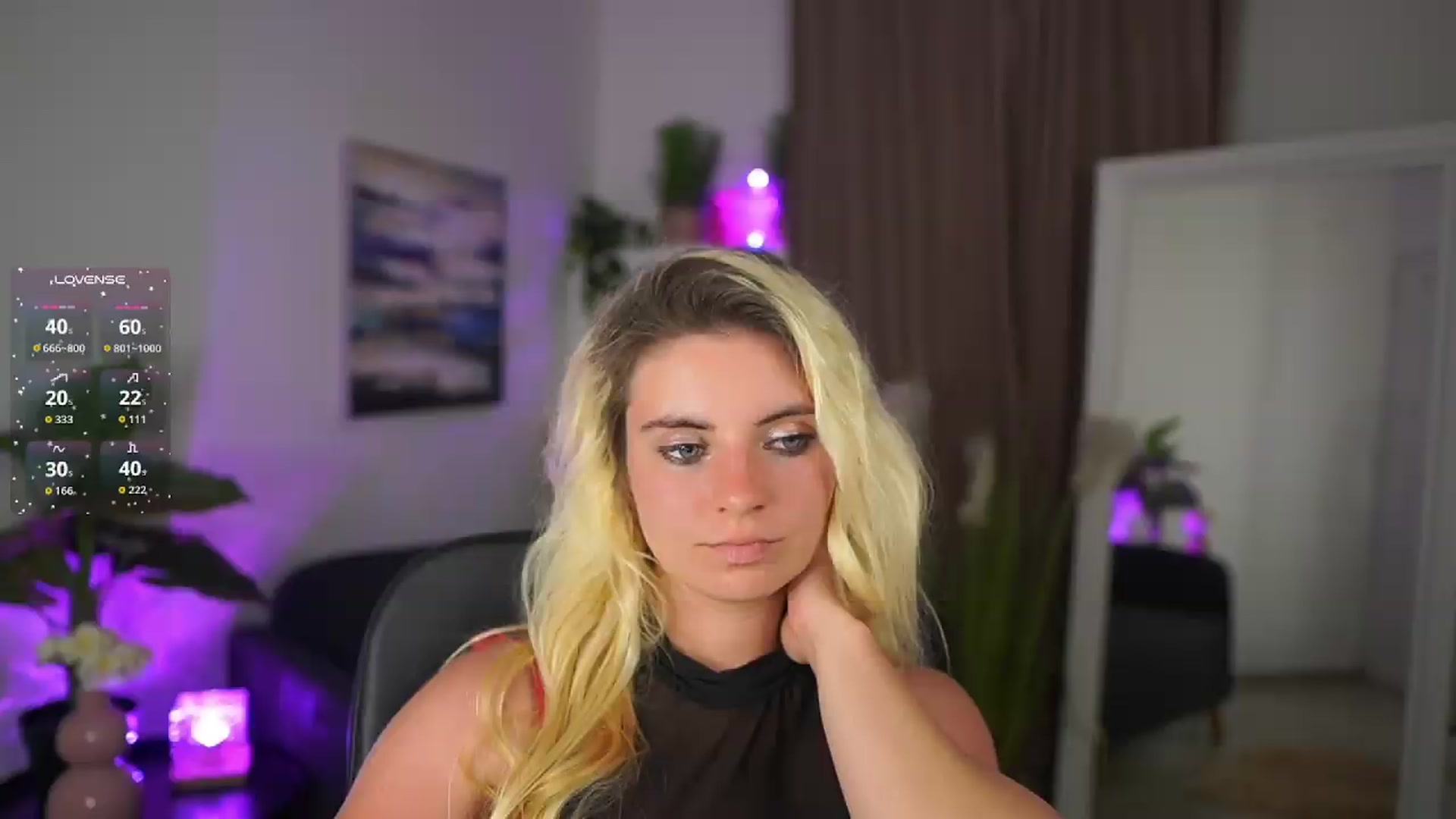 Gallery image thumbnail from Jetpearl74's myfreecams stream on, 06/25/2026, 23:02 image 14 of 20