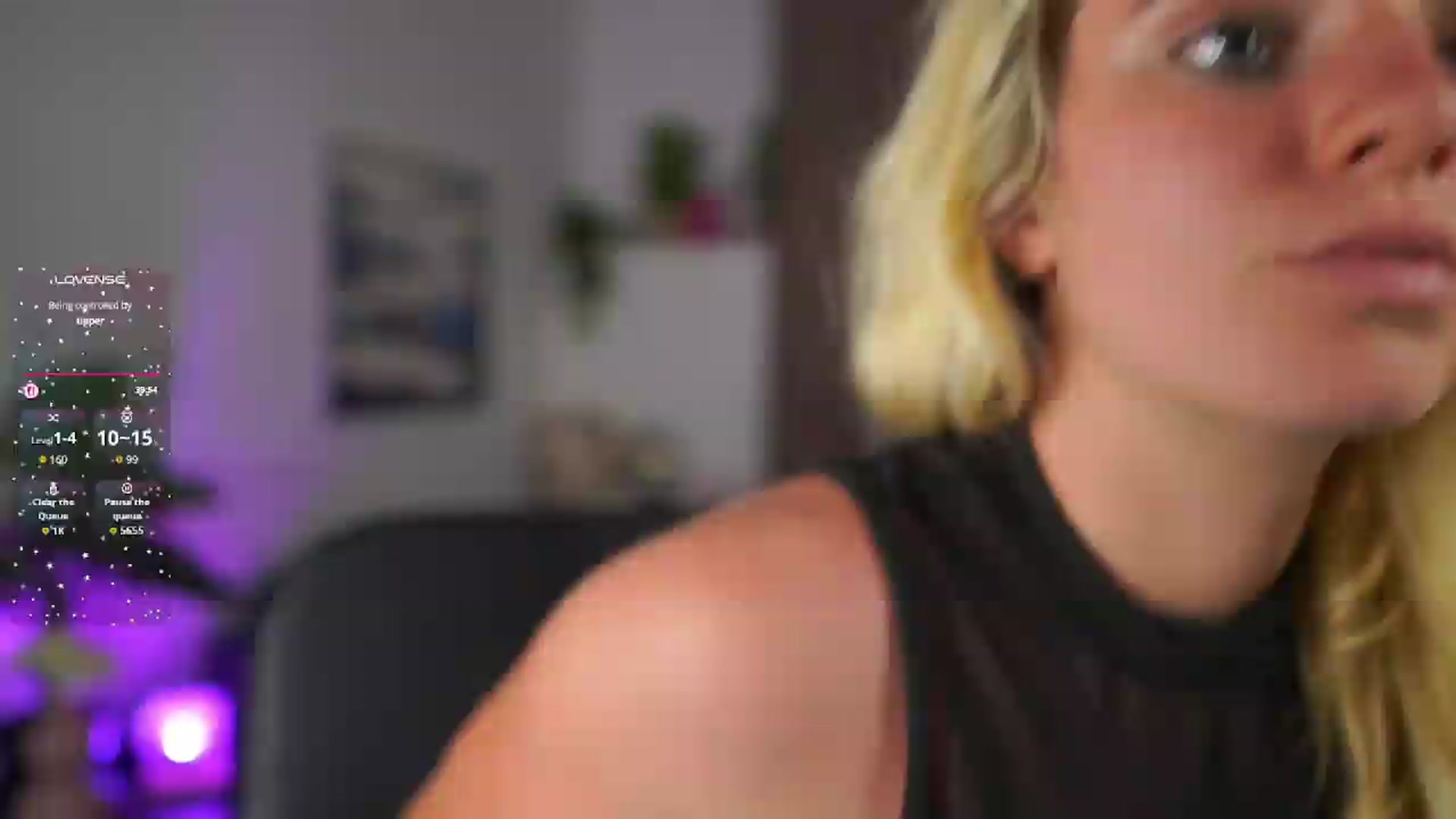 Gallery image thumbnail from Jetpearl74's myfreecams stream on, 06/26/2026, 01:05 image 12 of 20