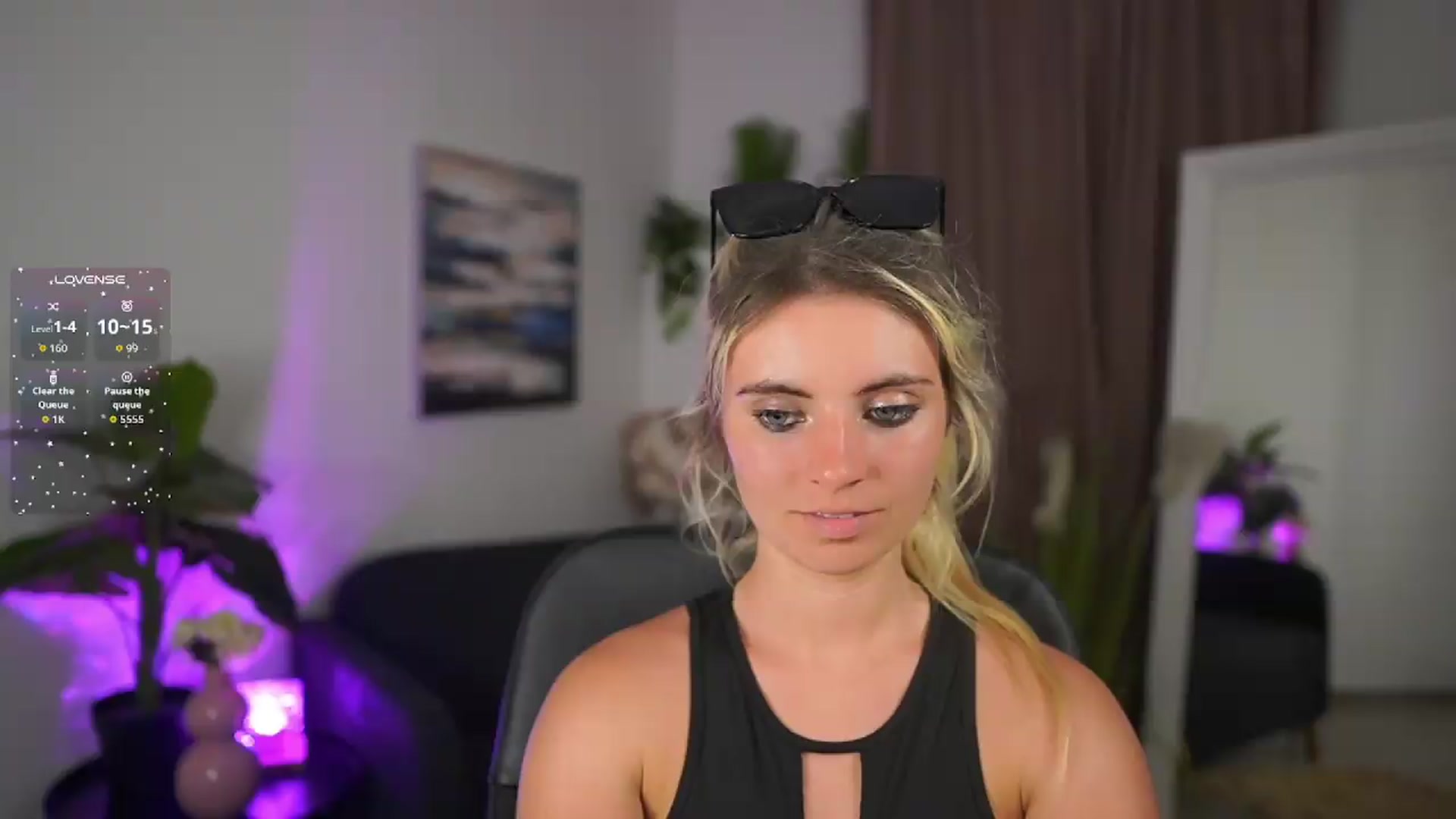 Gallery image thumbnail from Jetpearl74's myfreecams stream on, 06/28/2026, 21:17 image 5 of 20