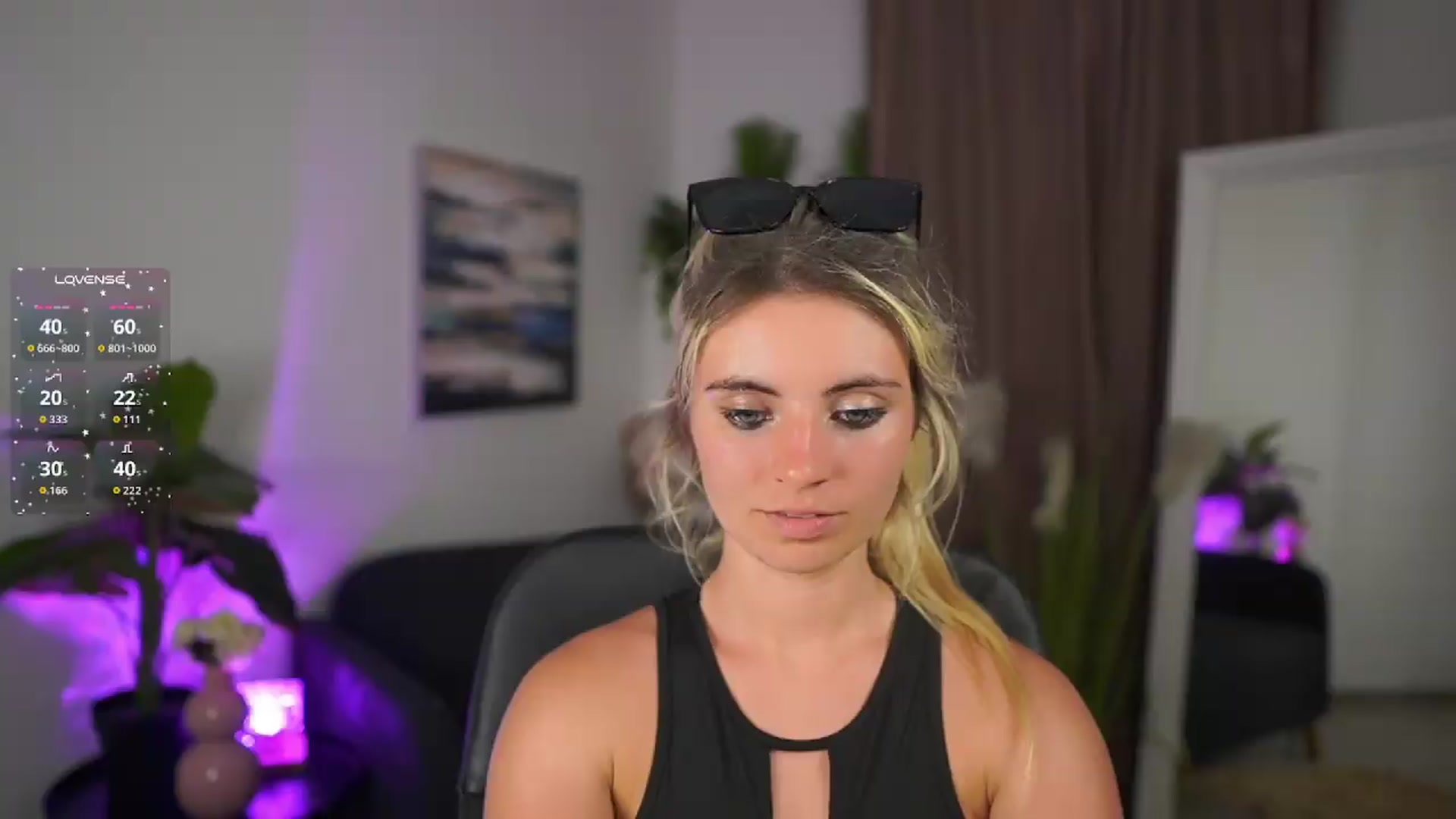 Gallery image thumbnail from Jetpearl74's myfreecams stream on, 06/28/2026, 21:17 image 3 of 20