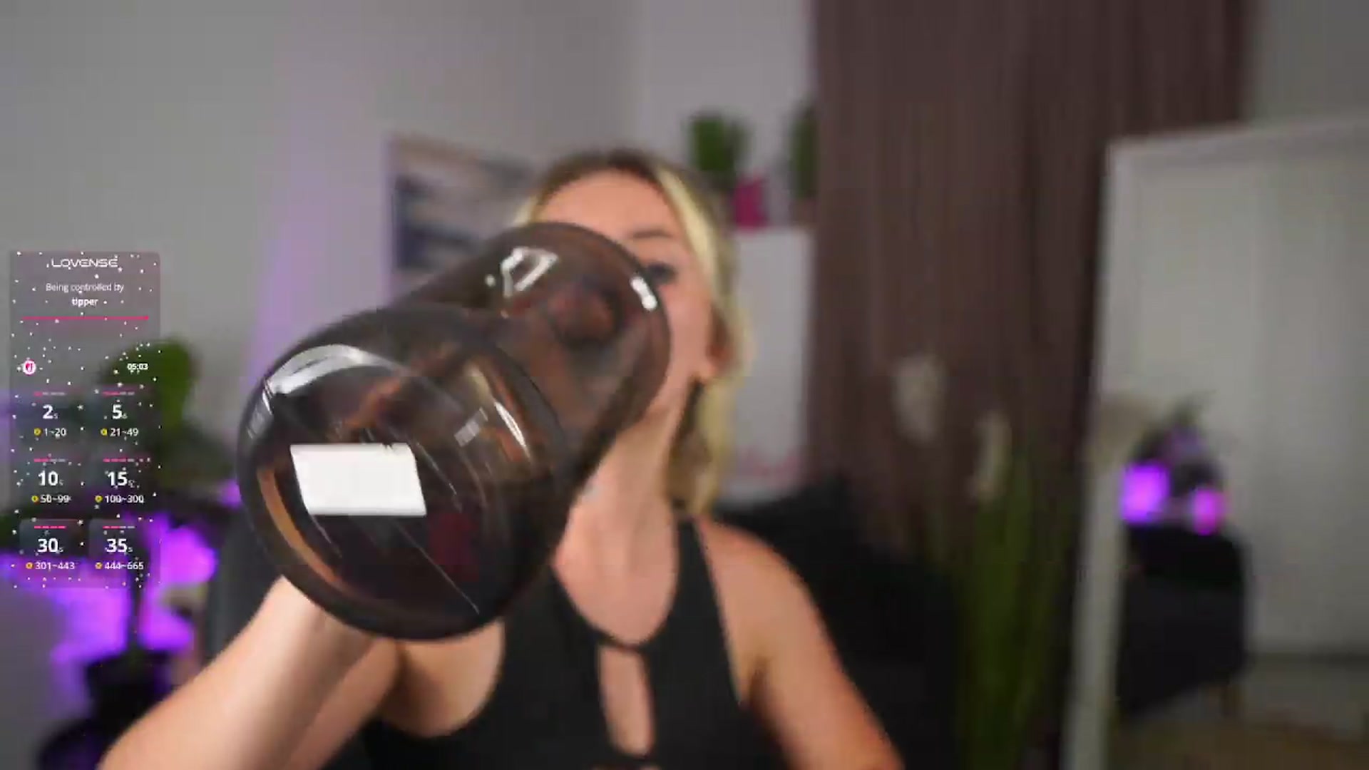 Gallery image thumbnail from Jetpearl74's myfreecams stream on, 06/28/2026, 23:36 image 18 of 20
