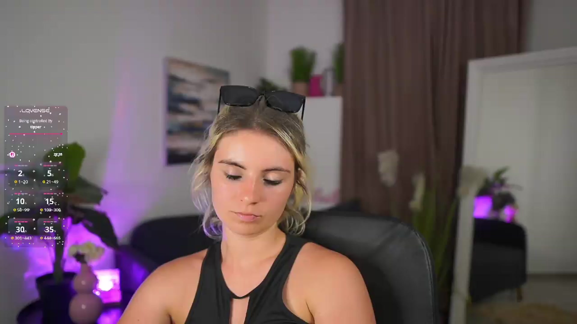 Gallery image thumbnail from Jetpearl74's myfreecams stream on, 06/28/2026, 23:36 image 5 of 20