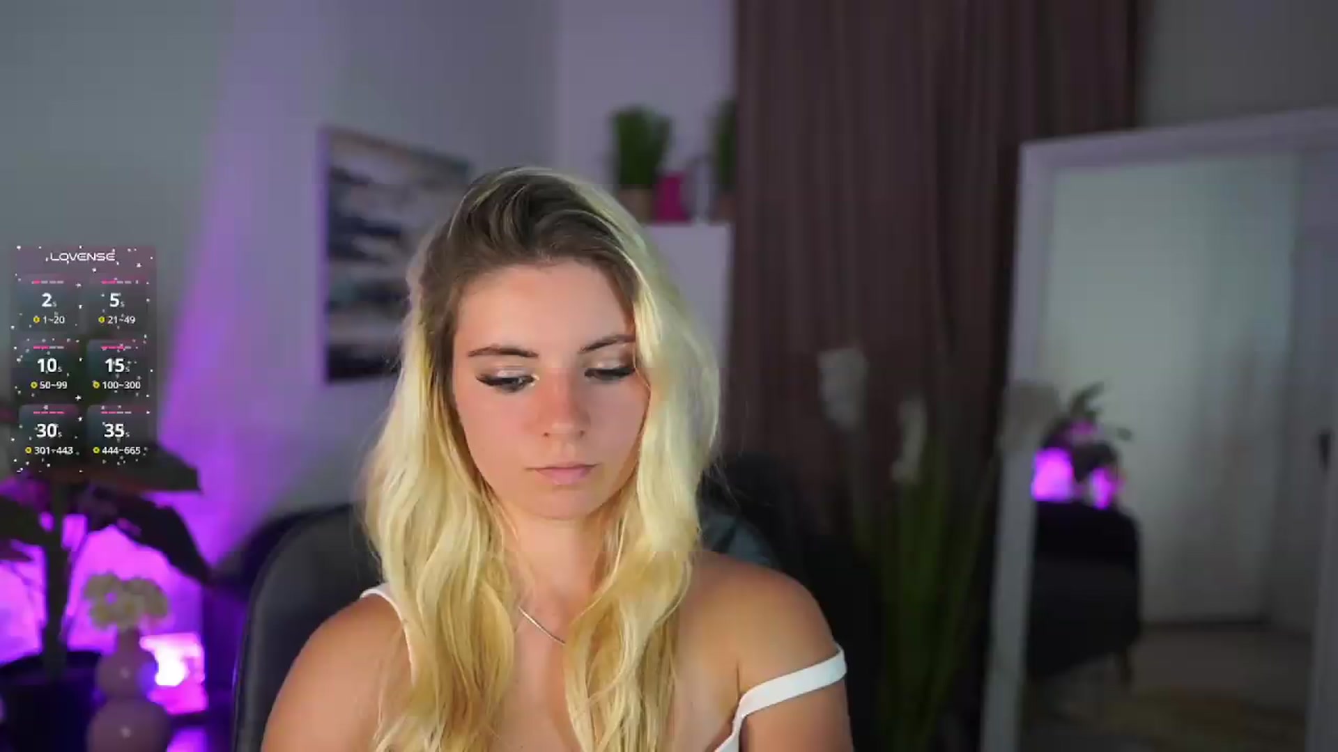 Gallery image thumbnail from Jetpearl74's myfreecams stream on, 07/03/2026, 19:21 image 16 of 20