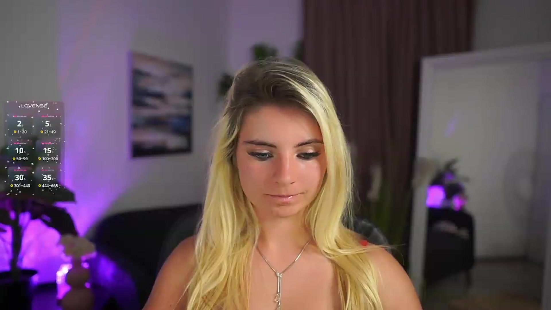 Gallery image thumbnail from Jetpearl74's myfreecams stream on, 07/06/2026, 24:25 image 7 of 20