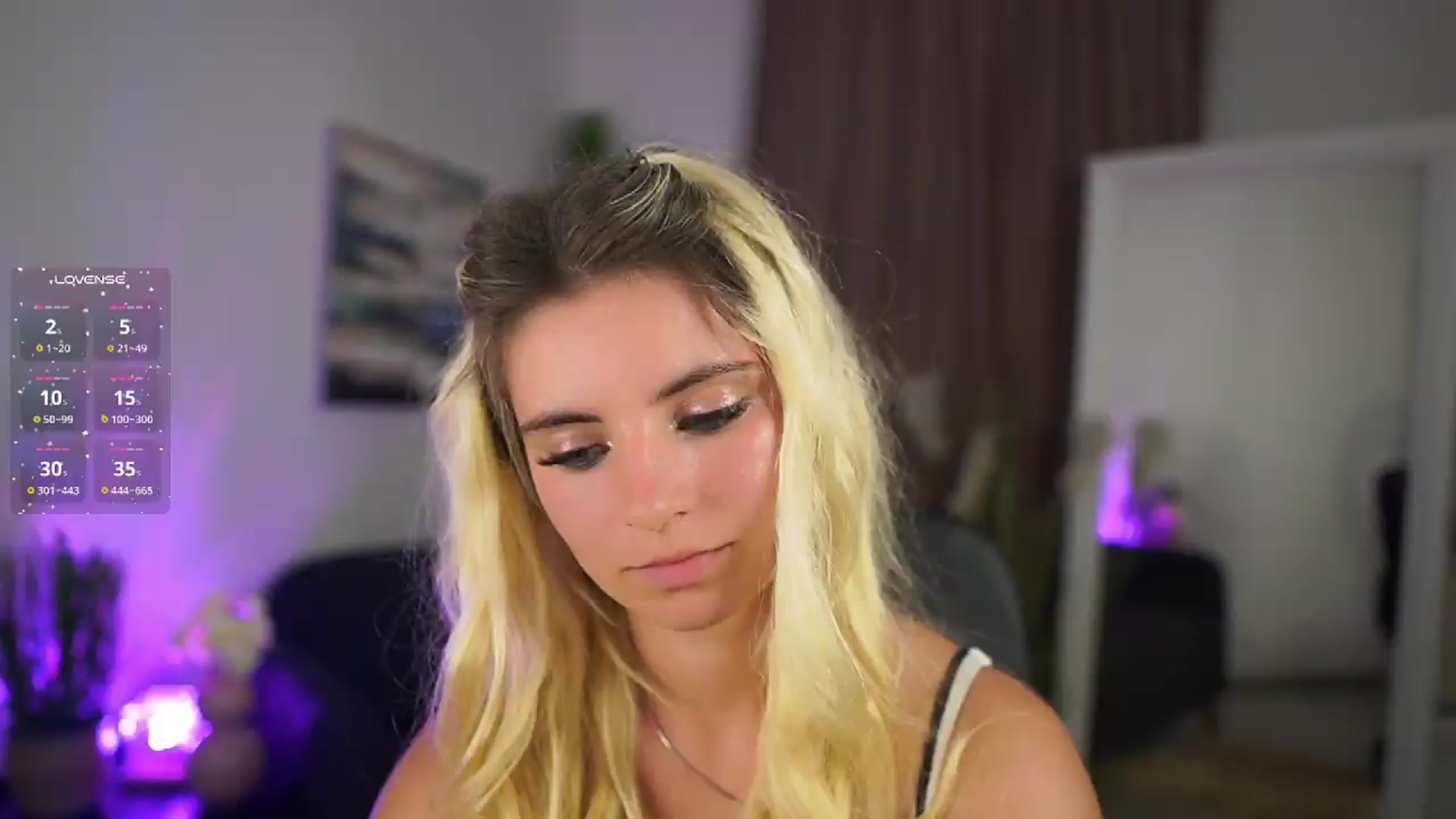 Gallery image thumbnail from Jetpearl74's myfreecams stream on, 07/07/2026, 23:04 image 11 of 20