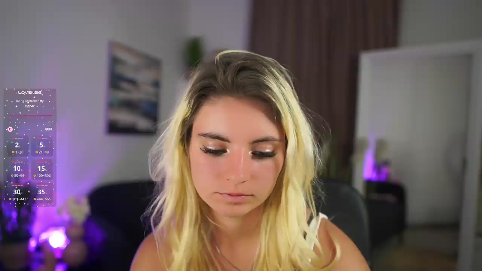 Gallery image thumbnail from Jetpearl74's myfreecams stream on, 07/08/2026, 22:48 image 15 of 20