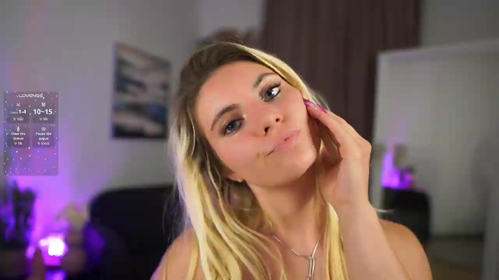 Gallery image thumbnail from Jetpearl74's myfreecams stream on, 07/12/2026, 22:49 image 15 of 20