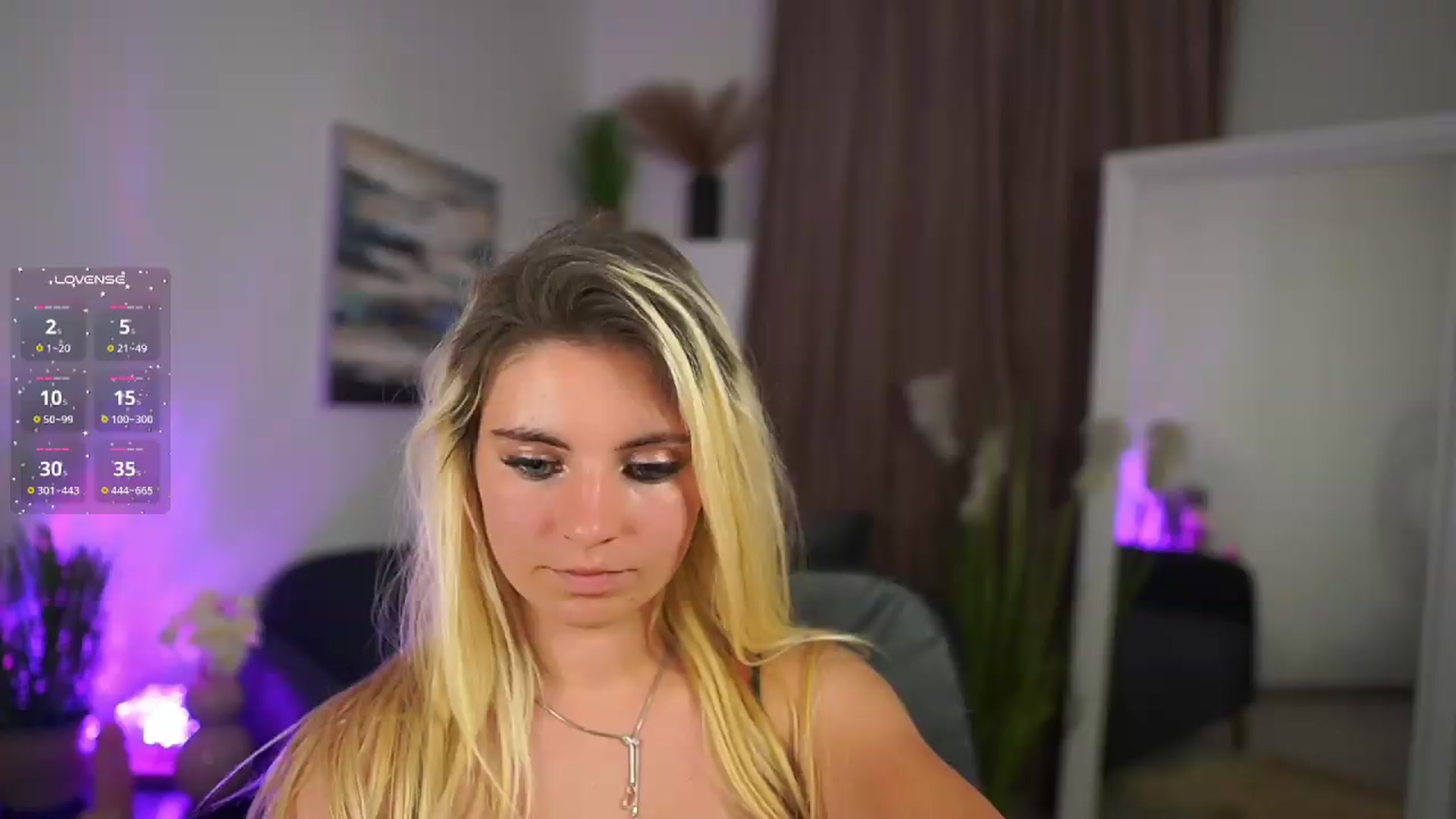 Gallery image thumbnail from Jetpearl74's myfreecams stream on, 07/12/2026, 22:49 image 7 of 20