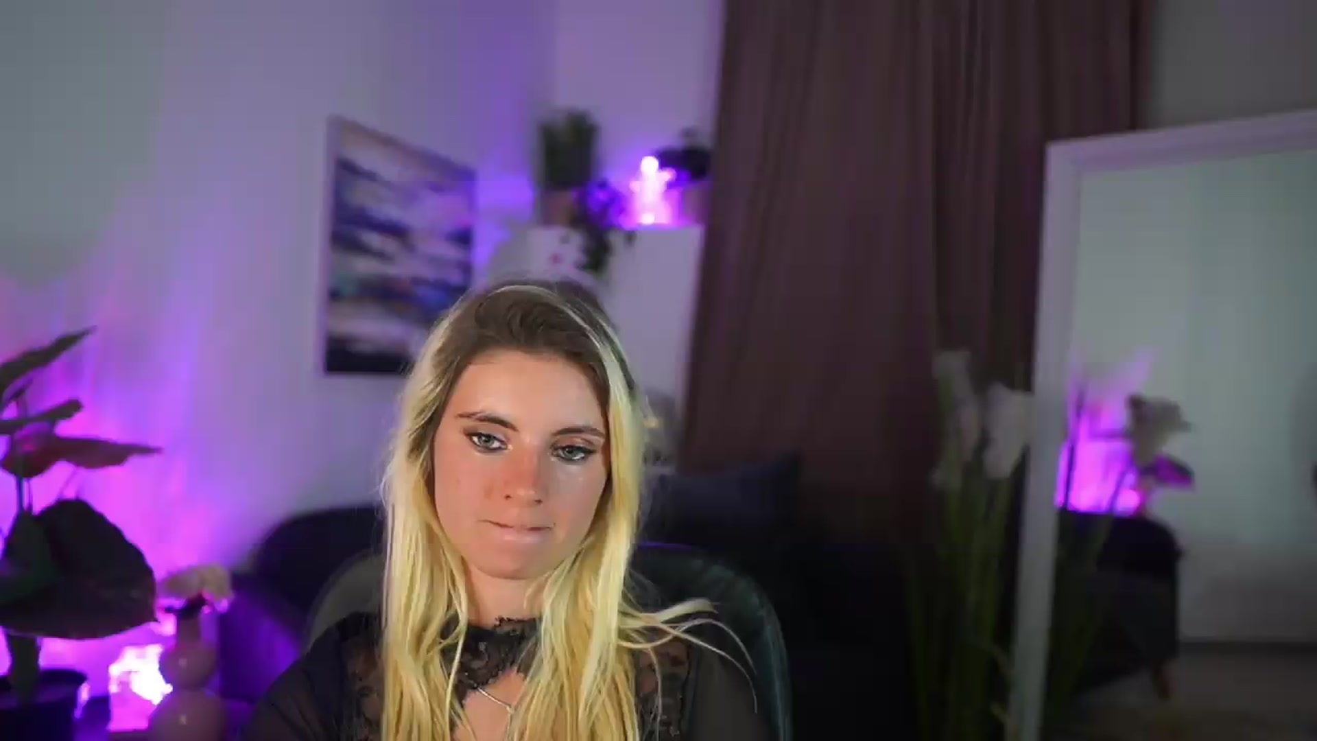 Gallery image thumbnail from Jetpearl74's myfreecams stream on, 07/18/2026, 20:28 image 1 of 20