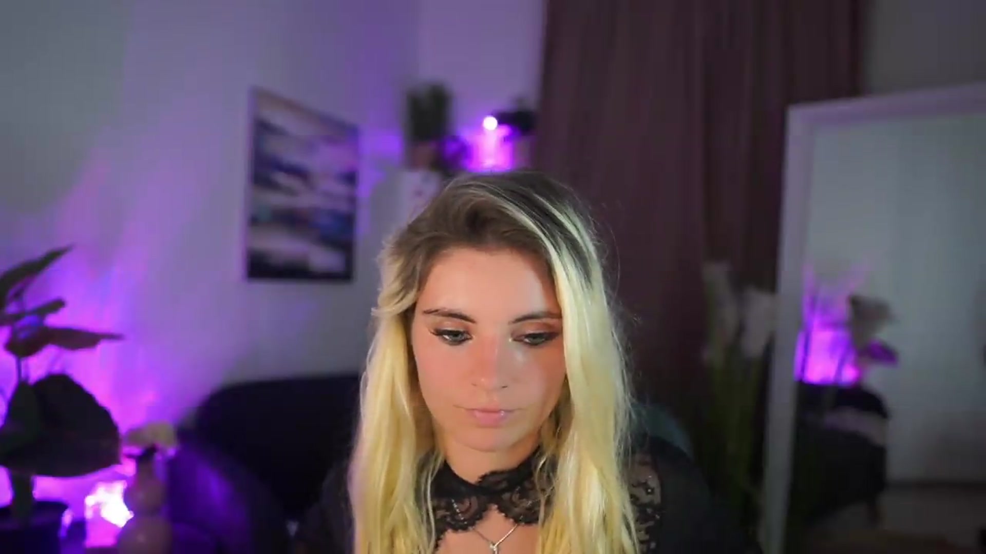 Gallery image thumbnail from Jetpearl74's myfreecams stream on, 07/18/2026, 21:07 image 13 of 20