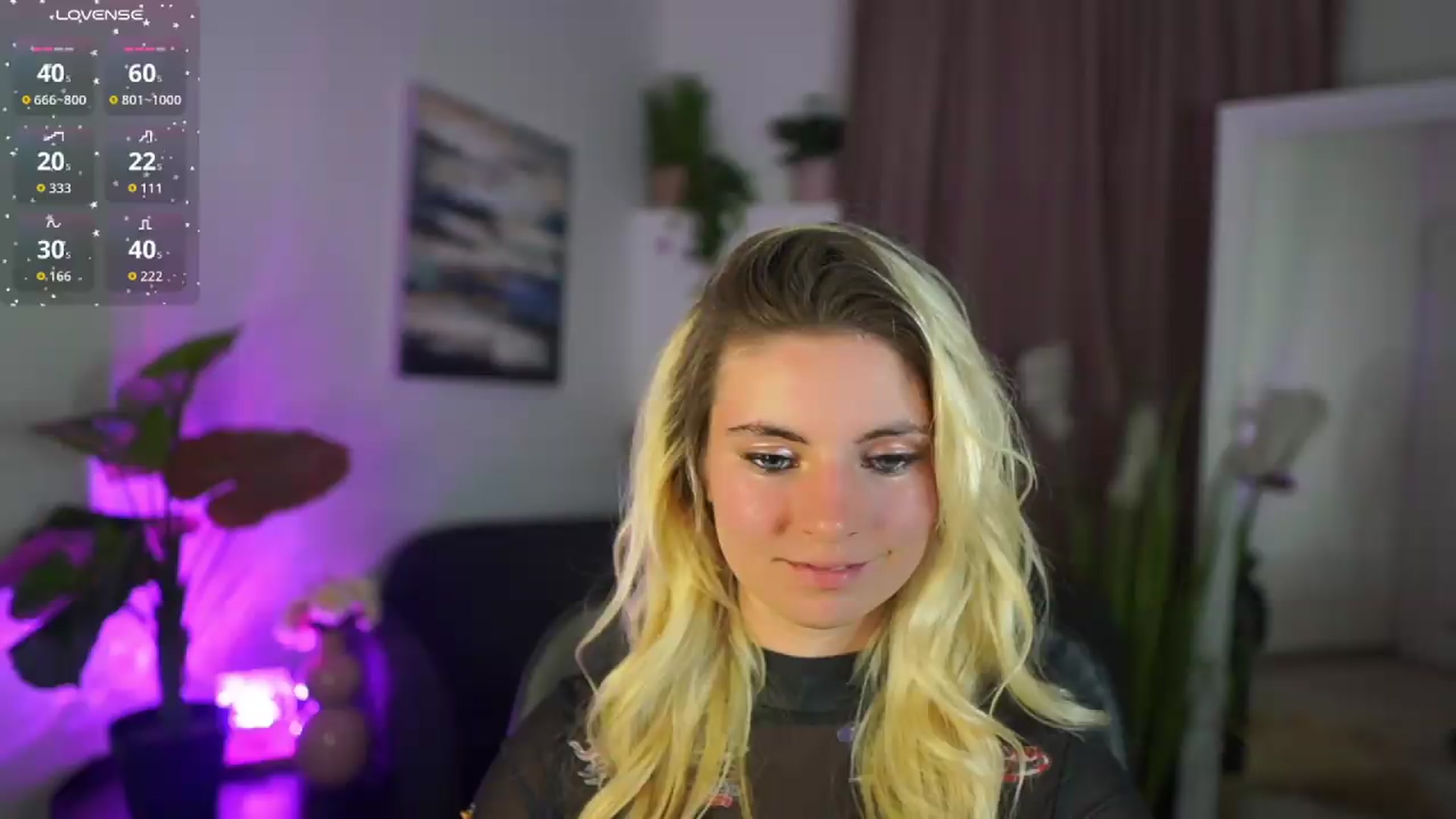 Gallery image thumbnail from Jetpearl74's myfreecams stream on, 07/26/2026, 18:53 image 16 of 20