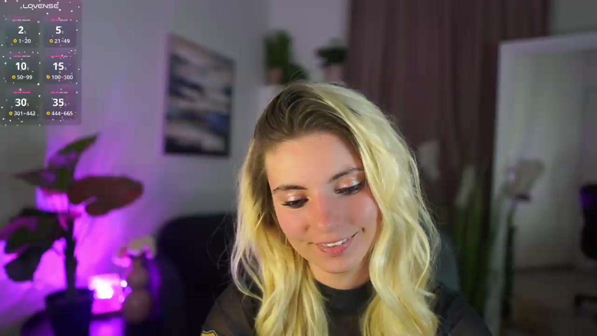 Gallery image thumbnail from Jetpearl74's myfreecams stream on, 07/26/2026, 18:53 image 1 of 20