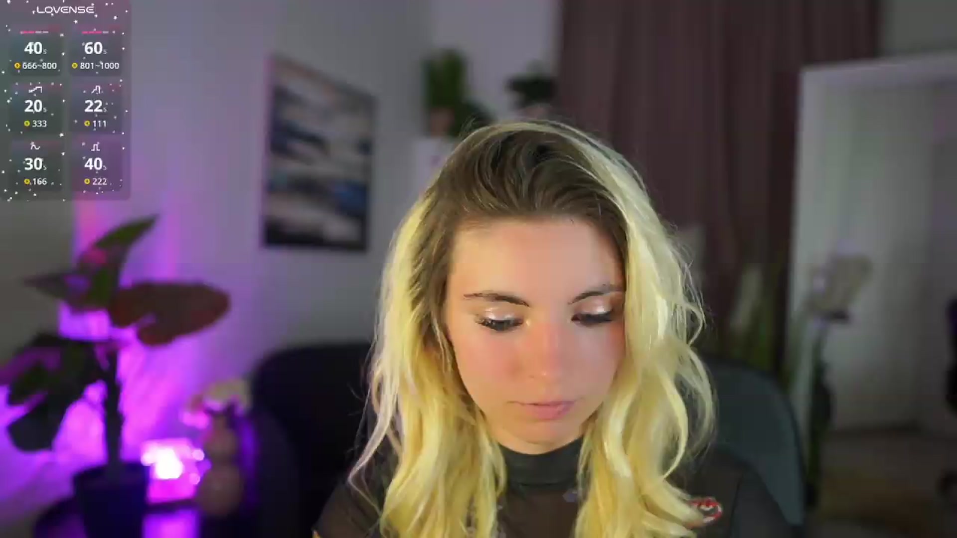 Gallery image thumbnail from Jetpearl74's myfreecams stream on, 07/26/2026, 18:53 image 10 of 20