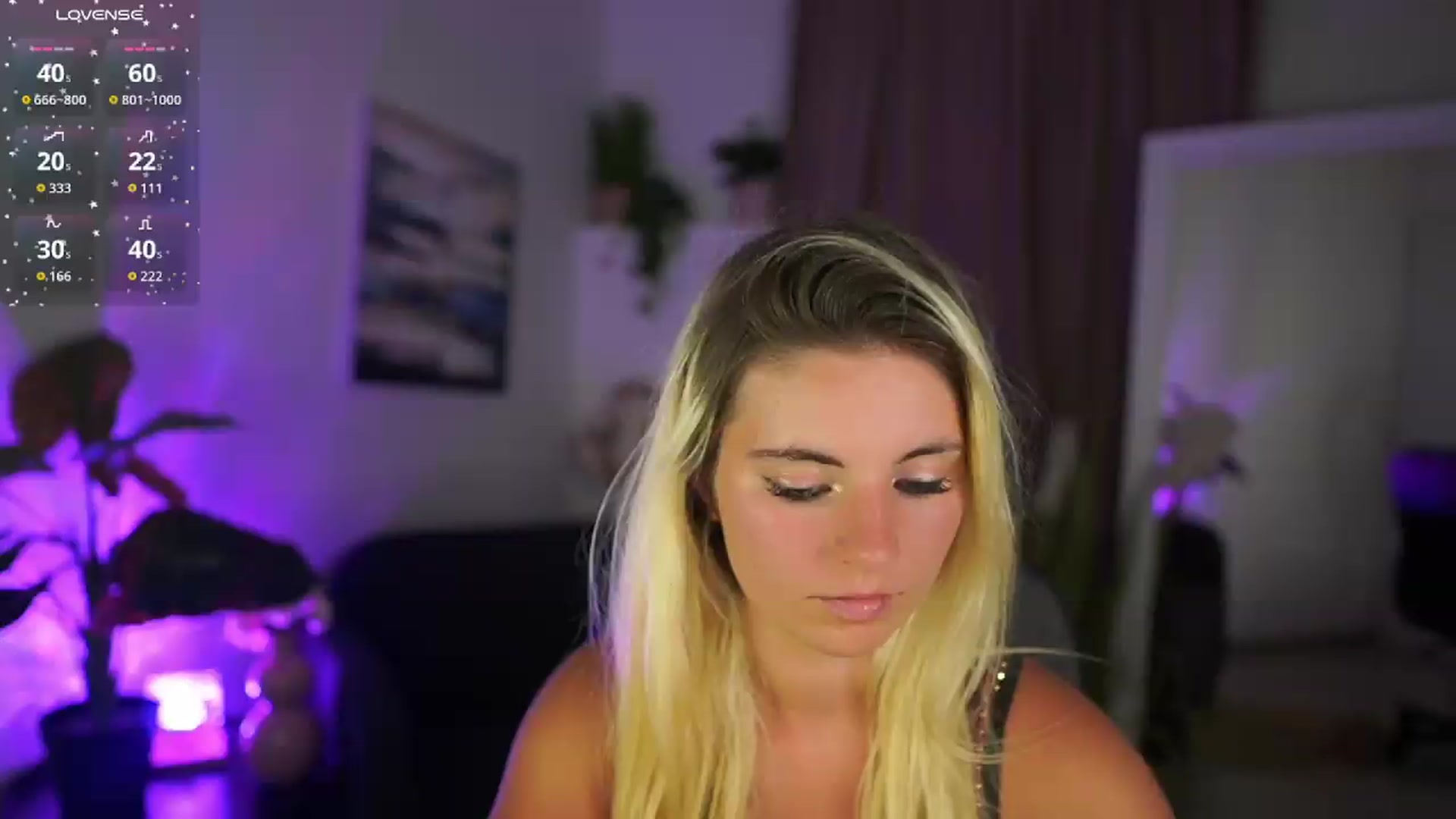 Gallery image thumbnail from Jetpearl74's myfreecams stream on, 08/01/2026, 19:25 image 10 of 20