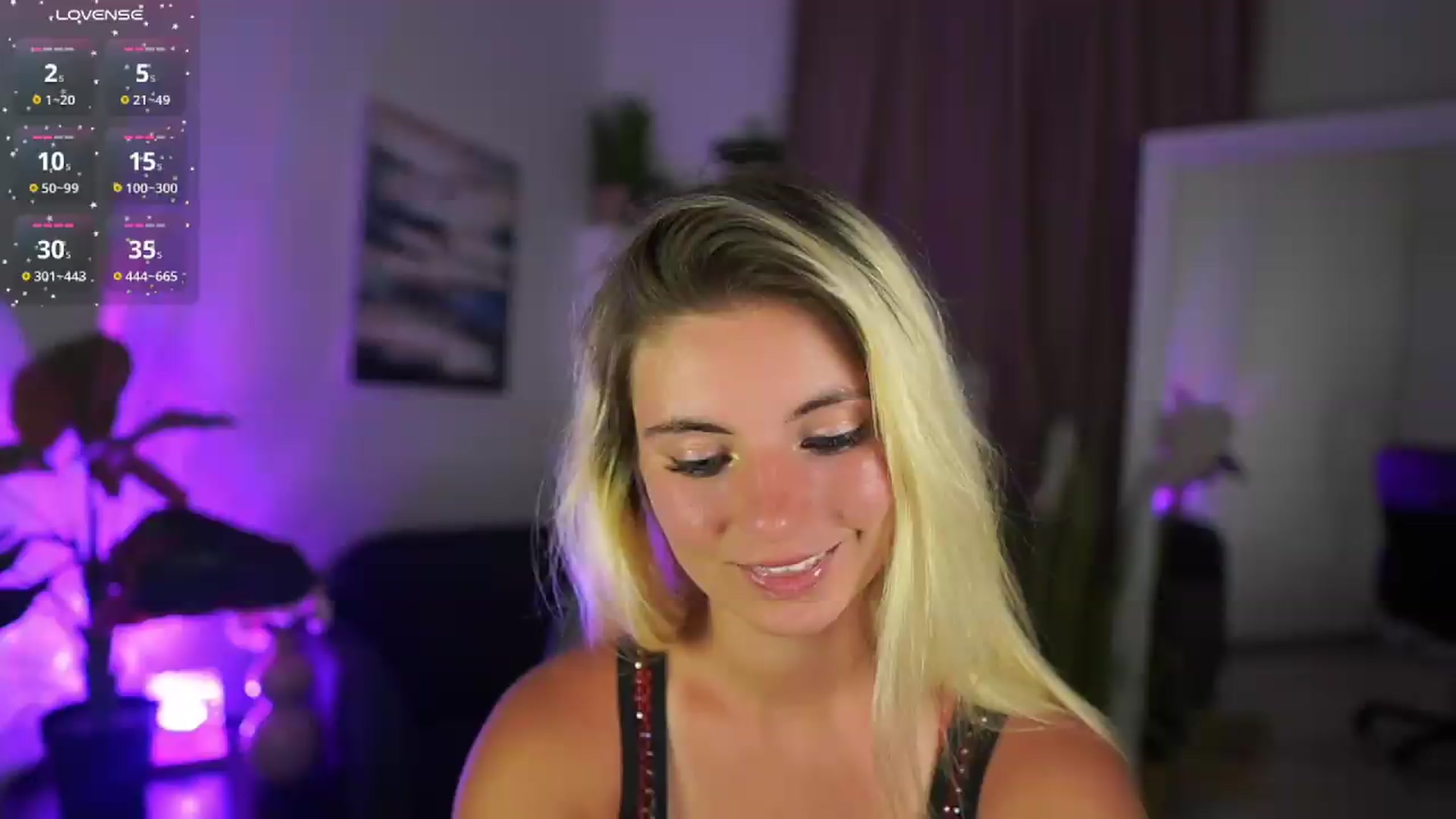 Gallery image thumbnail from Jetpearl74's myfreecams stream on, 08/01/2026, 19:25 image 1 of 20